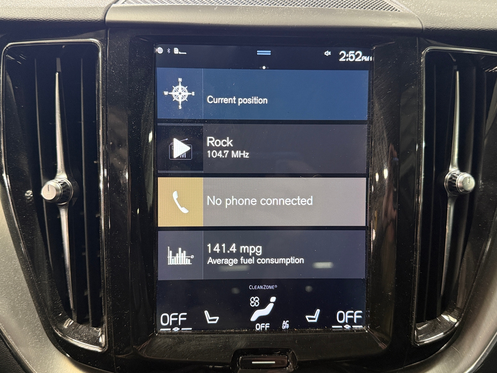 Thumbnail: 2019 Volvo XC60 - 3