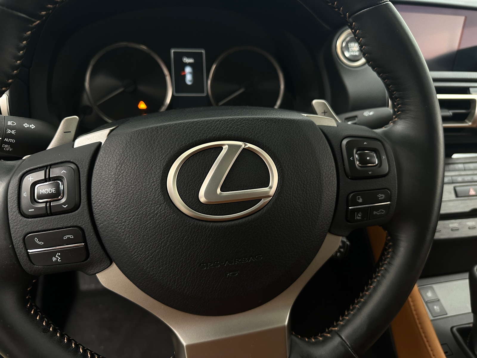 Thumbnail: 2019 Lexus RC - 4