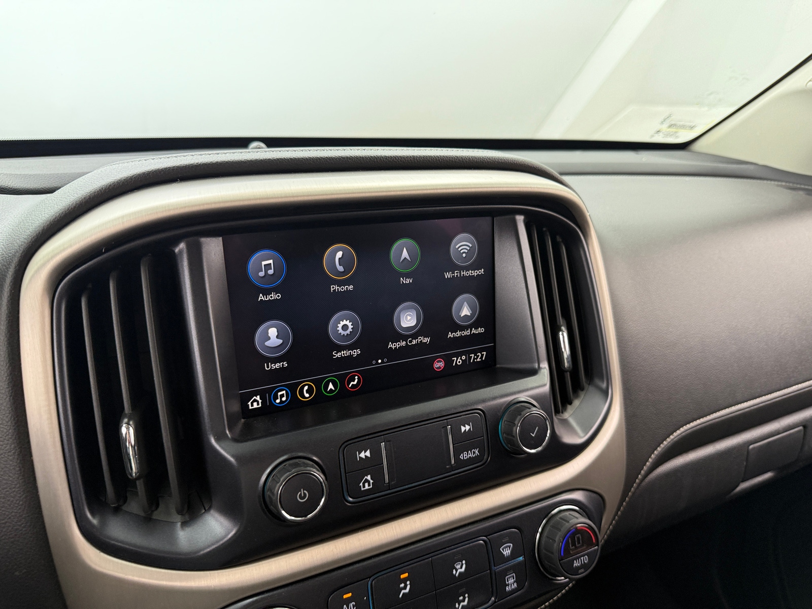 Thumbnail: 2020 GMC Canyon - 3