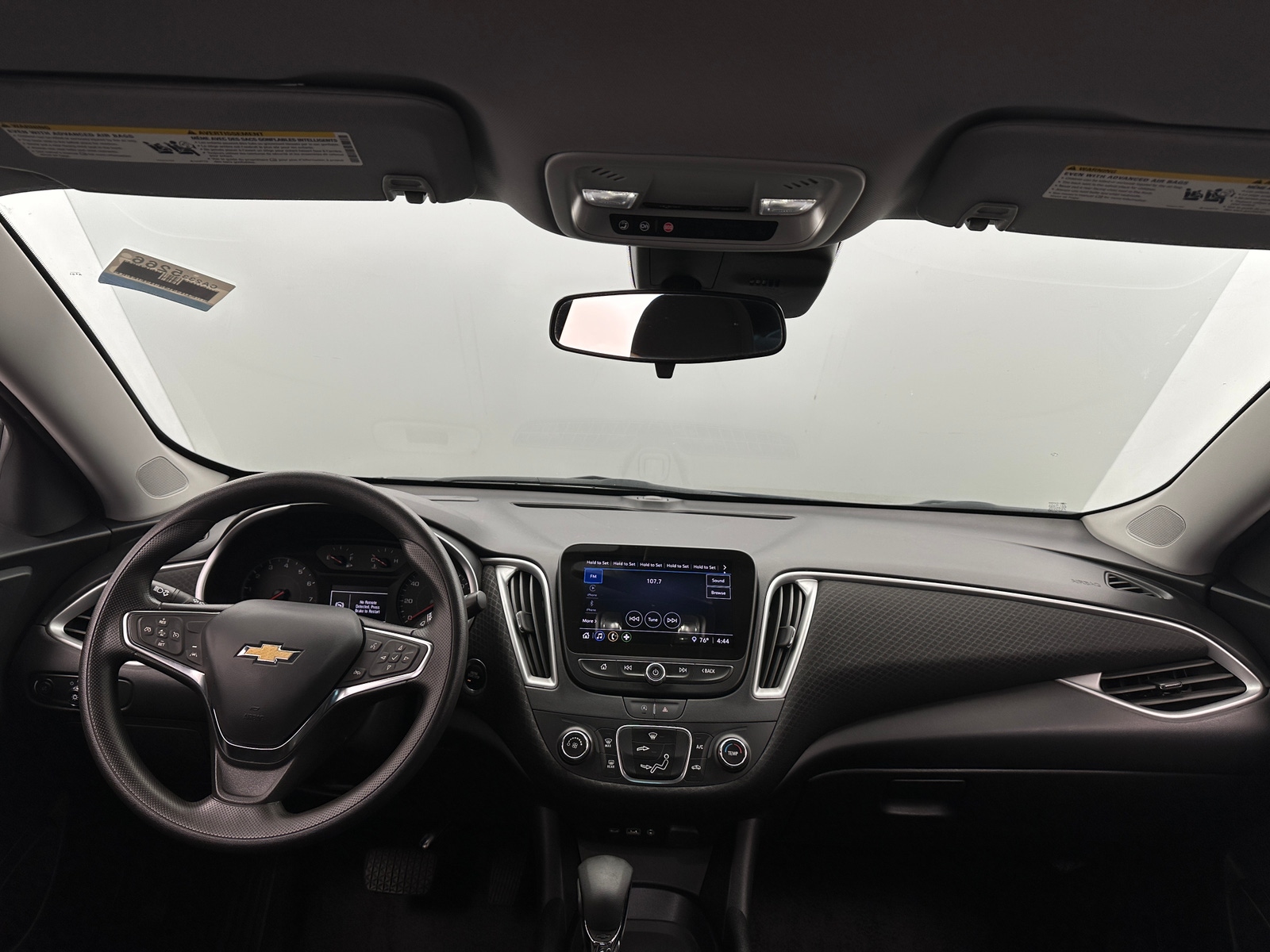 Thumbnail: 2024 Chevrolet Malibu - 3