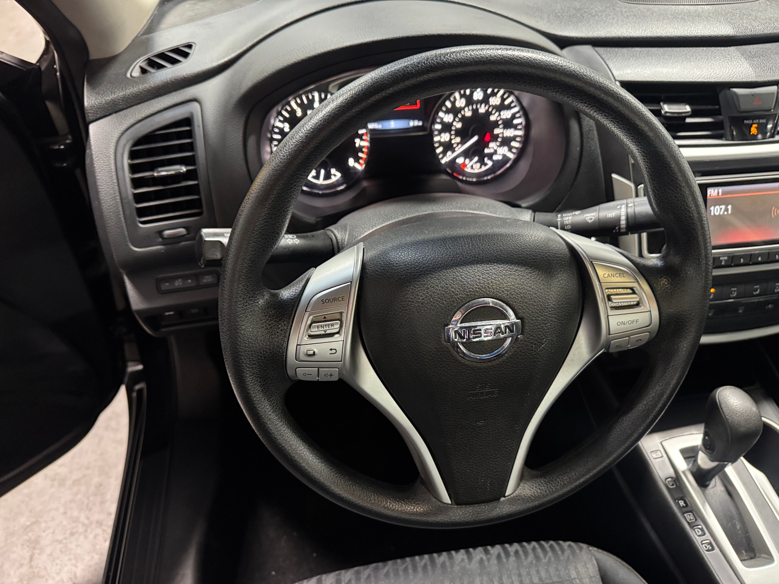 Thumbnail: 2018 Nissan Altima - 5