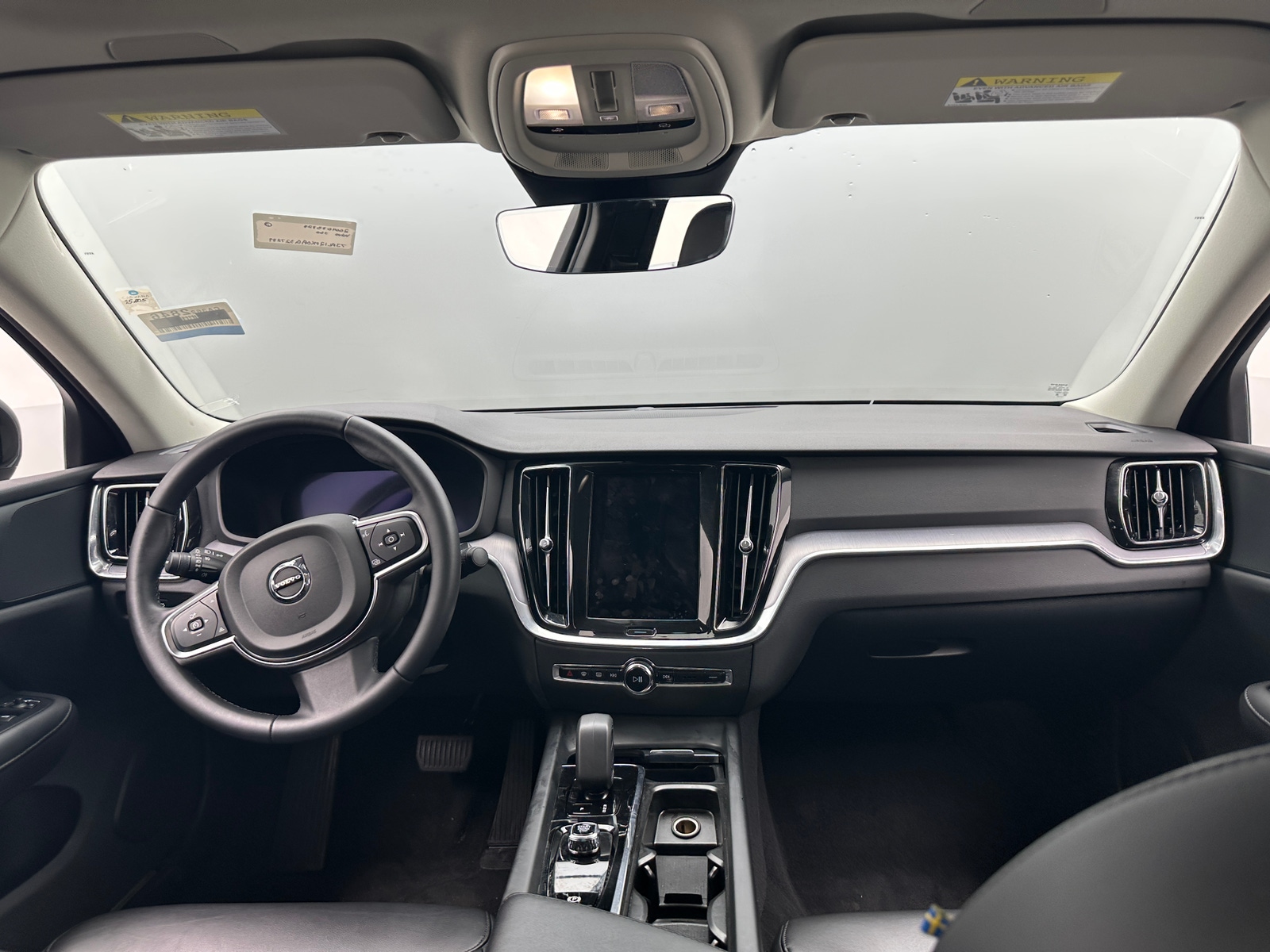 Thumbnail: 2024 Volvo S60 - 3