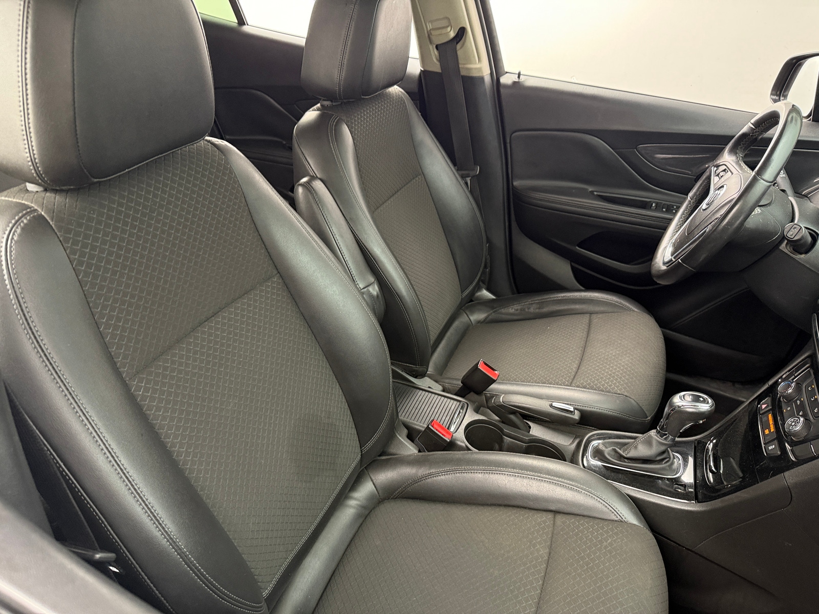 Thumbnail: 2018 Buick Encore - 2