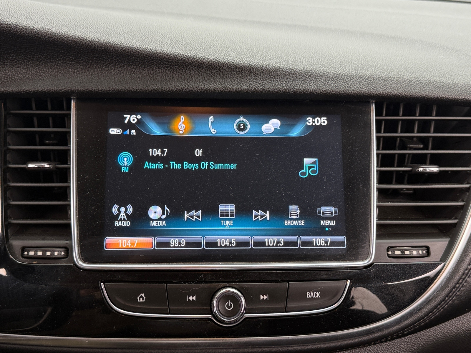 Thumbnail: 2018 Buick Encore - 4
