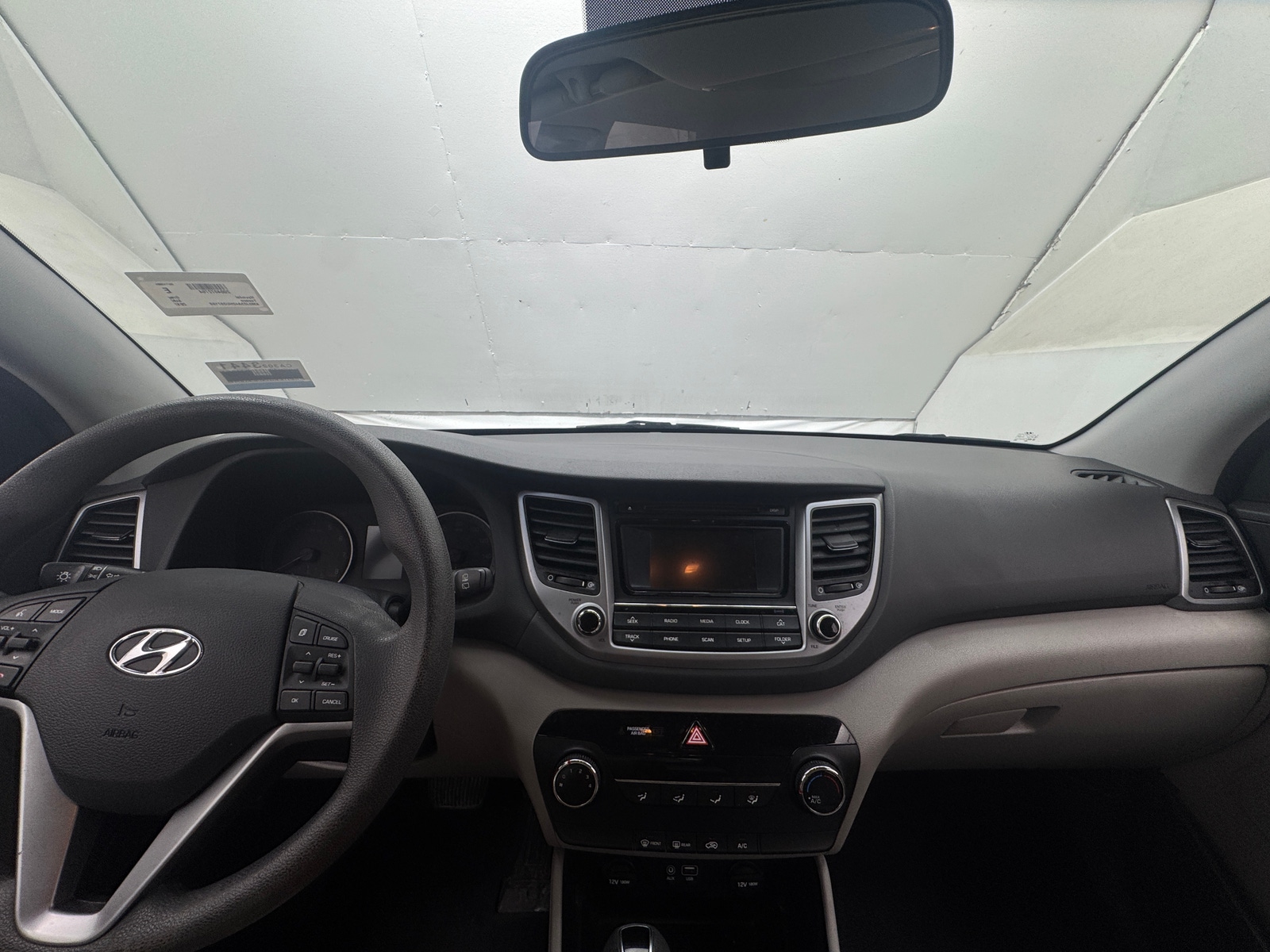 Thumbnail: 2017 Hyundai Tucson - 3