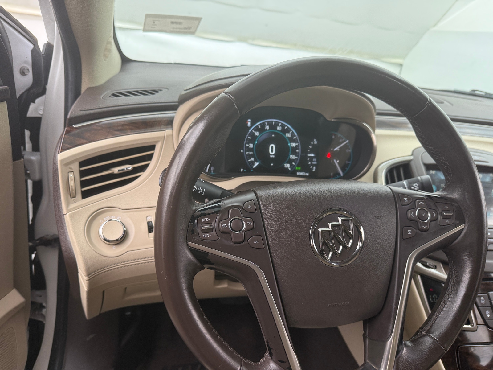Thumbnail: 2016 Buick LaCrosse - 4