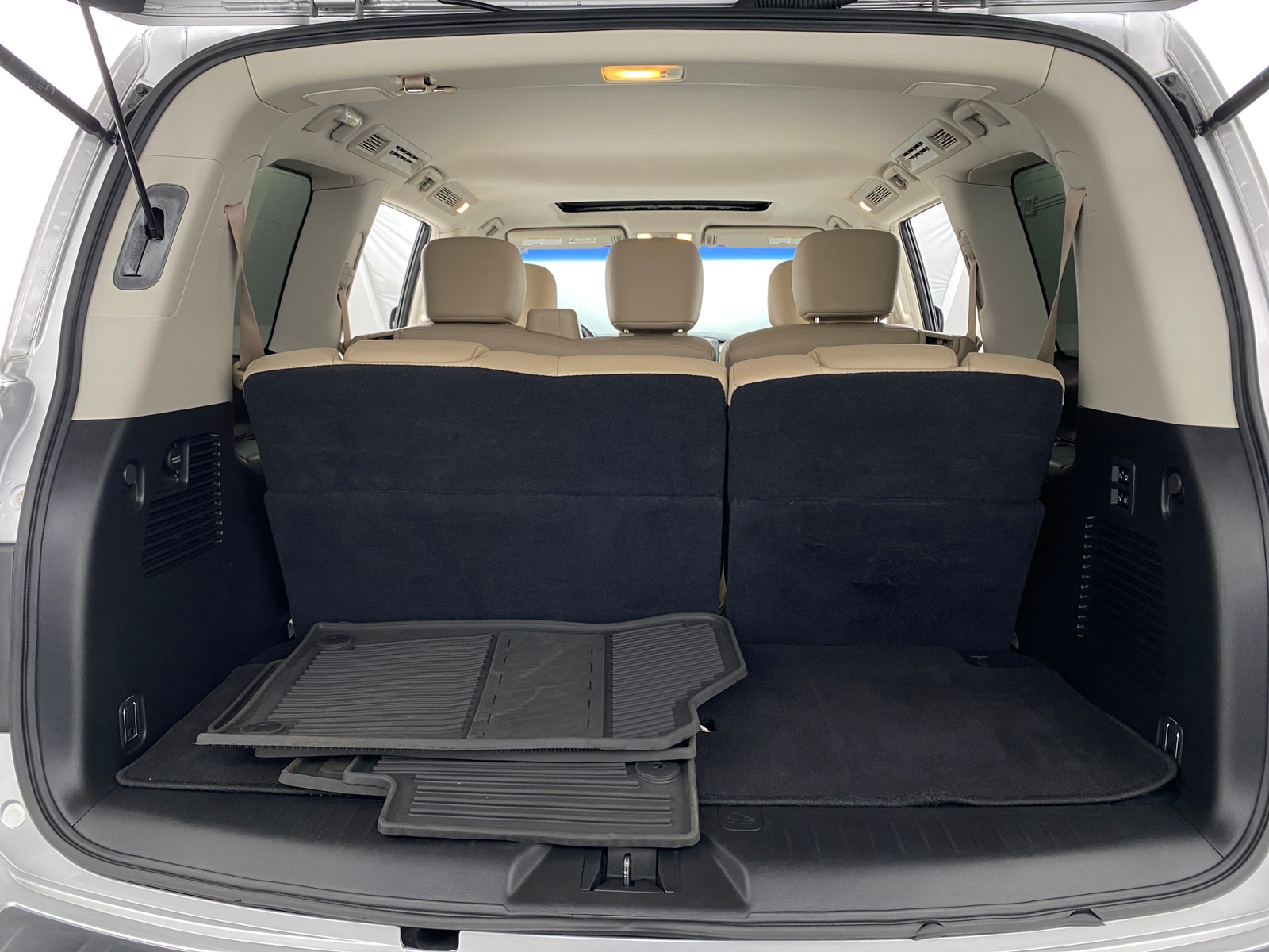 Thumbnail: 2017 Nissan Armada - 6