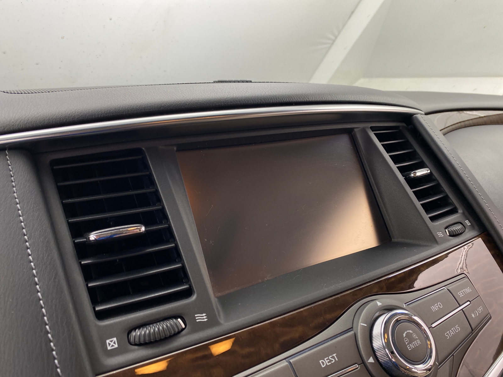 Thumbnail: 2017 Nissan Armada - 3