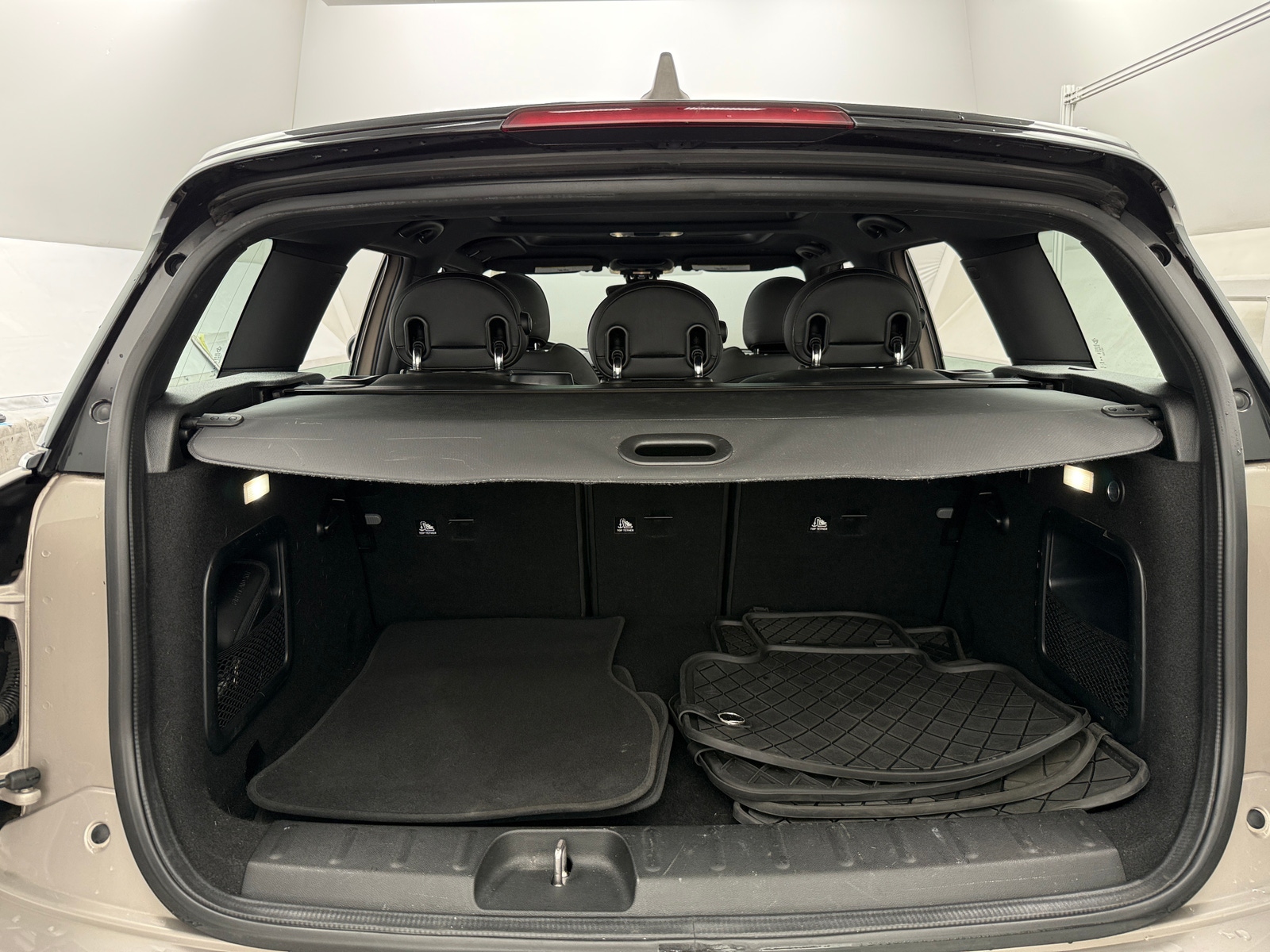Thumbnail: 2022 MINI Cooper Clubman - 6