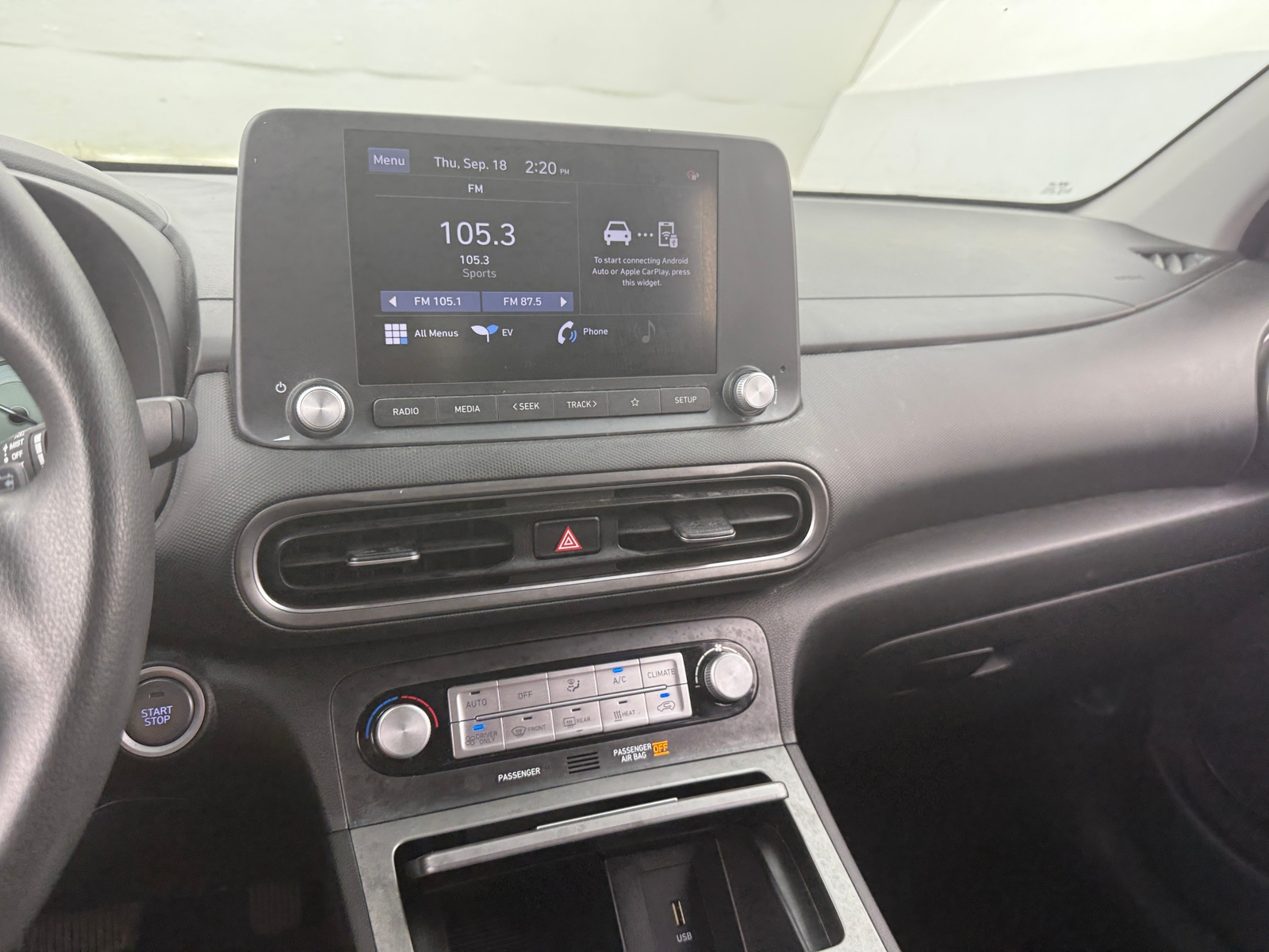 Thumbnail: 2022 Hyundai Kona - 4