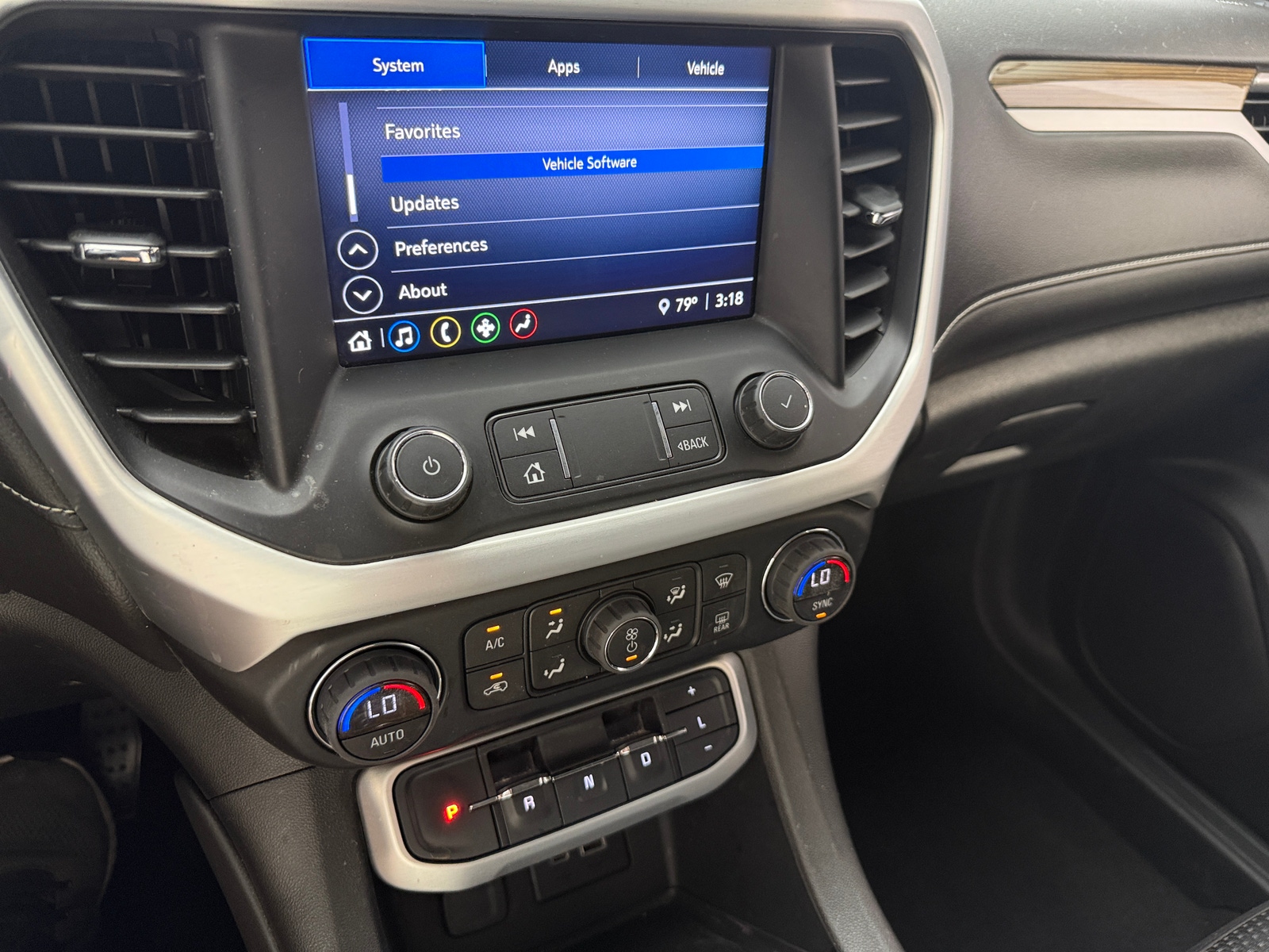 Thumbnail: 2020 GMC Acadia - 4