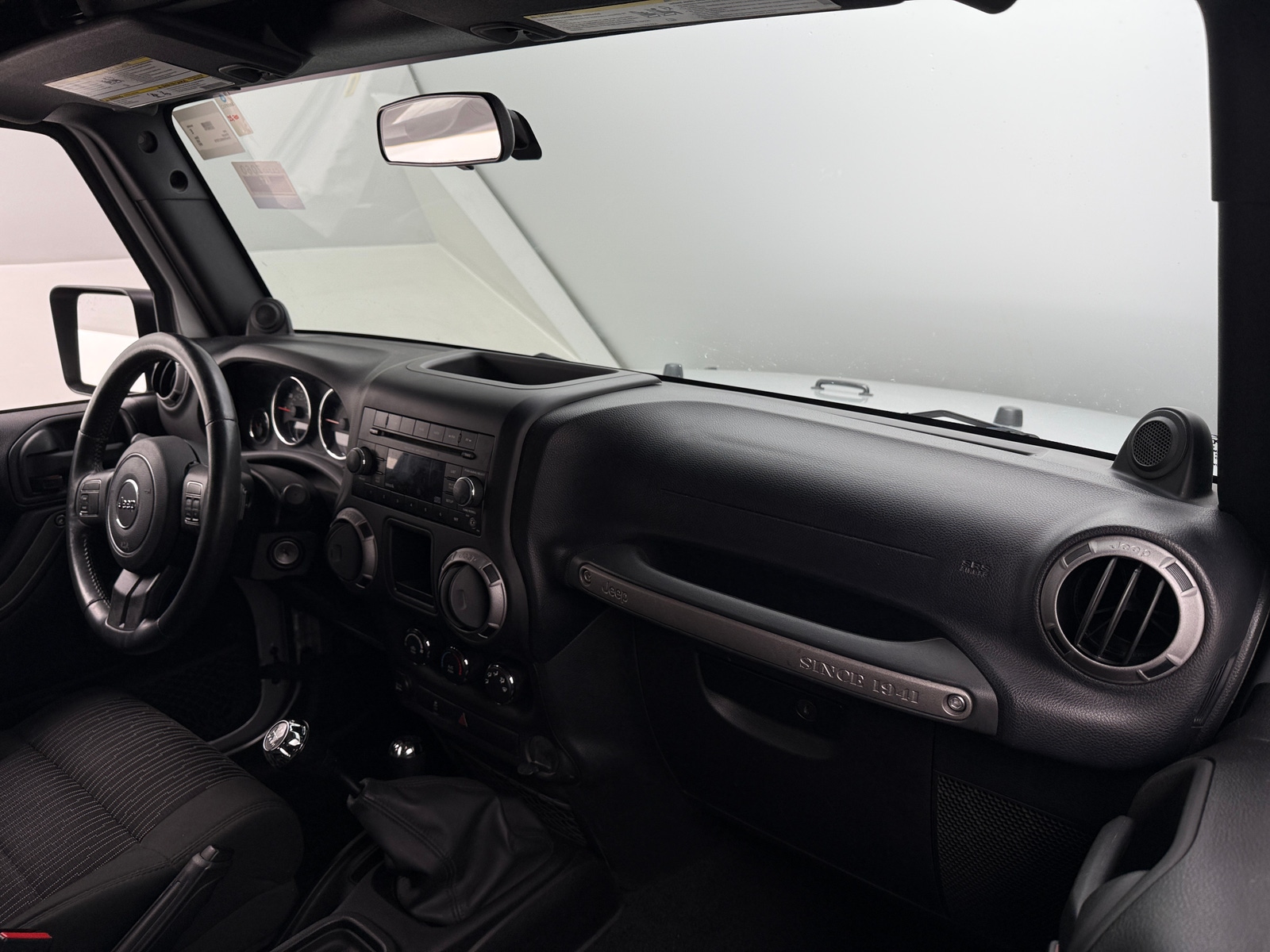 Thumbnail: 2012 Jeep Wrangler - 3