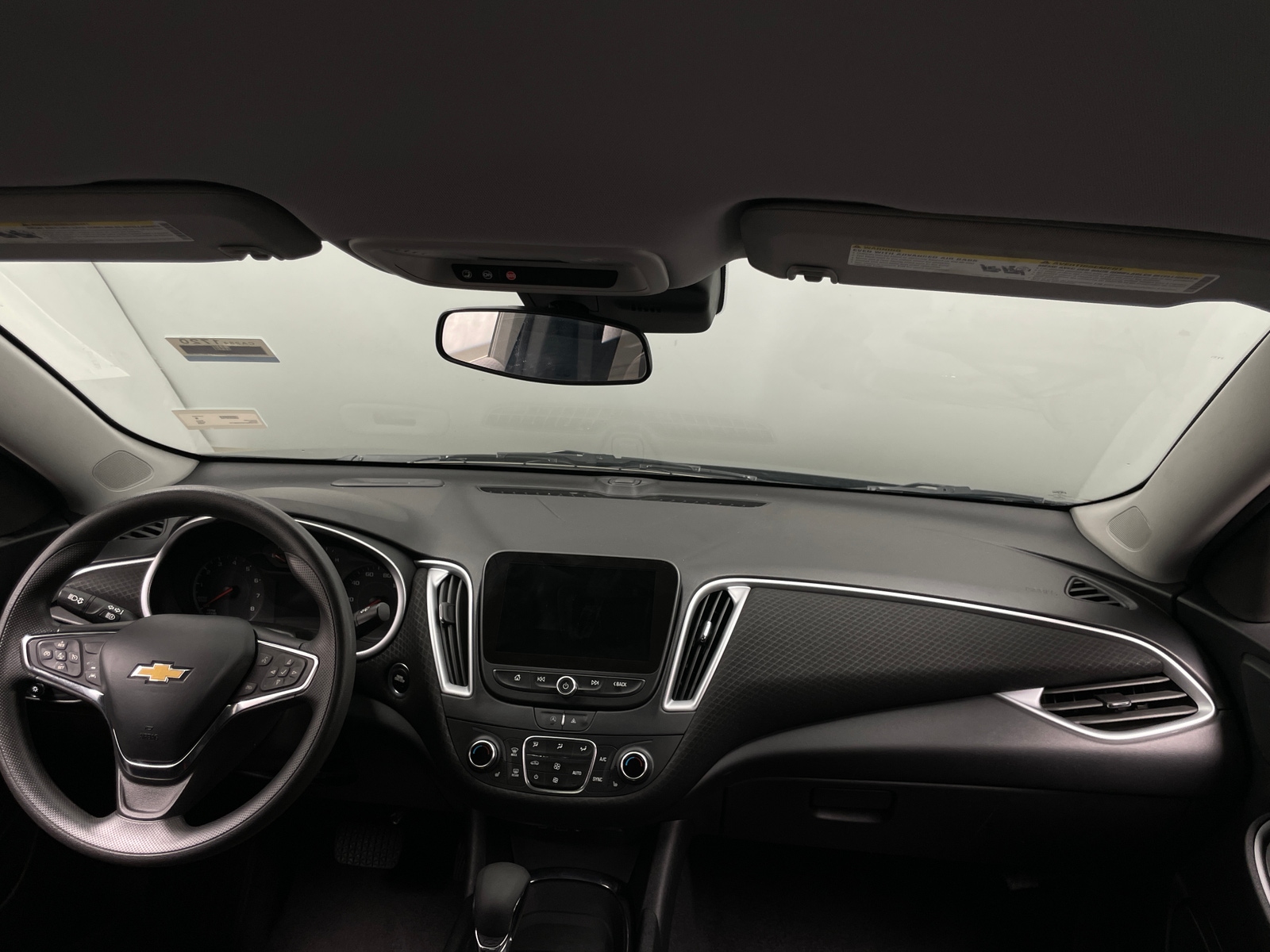 Thumbnail: 2023 Chevrolet Malibu - 3