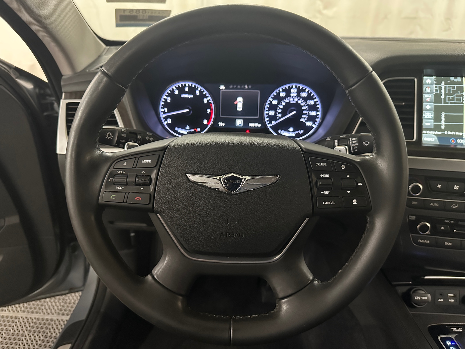 Thumbnail: 2017 Genesis G80 - 4