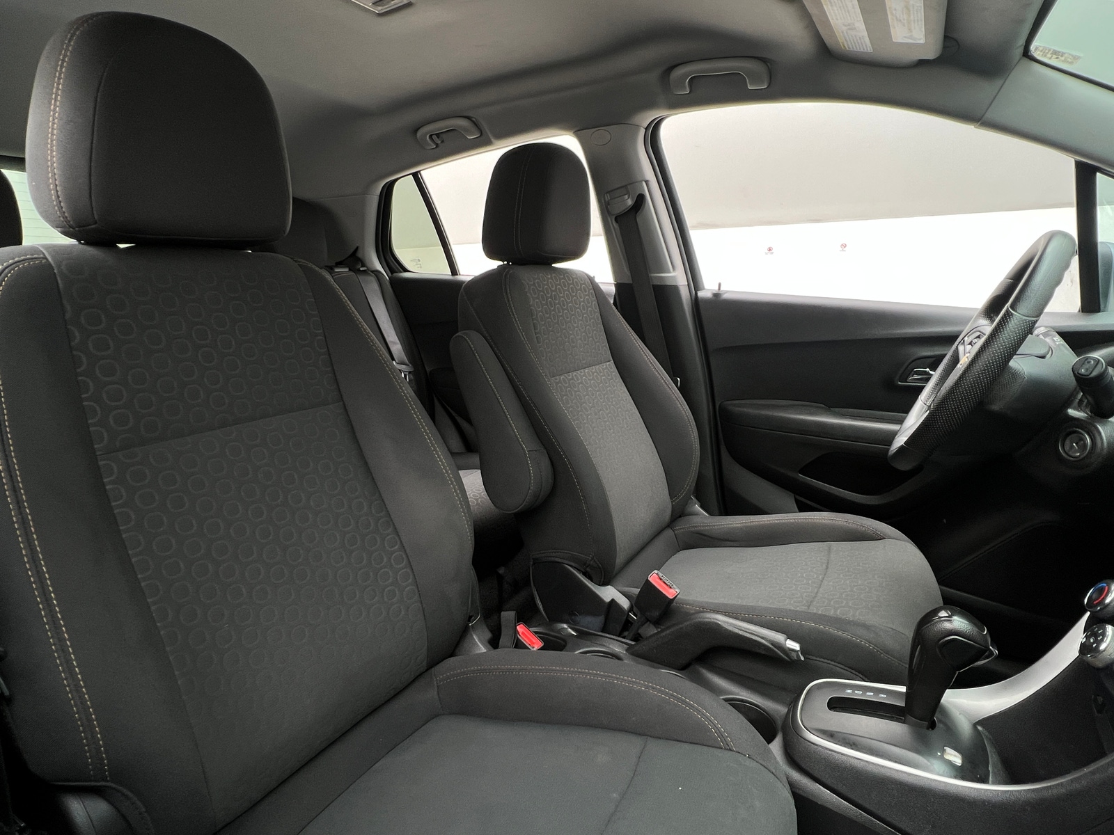 Thumbnail: 2020 Chevrolet Trax - 2