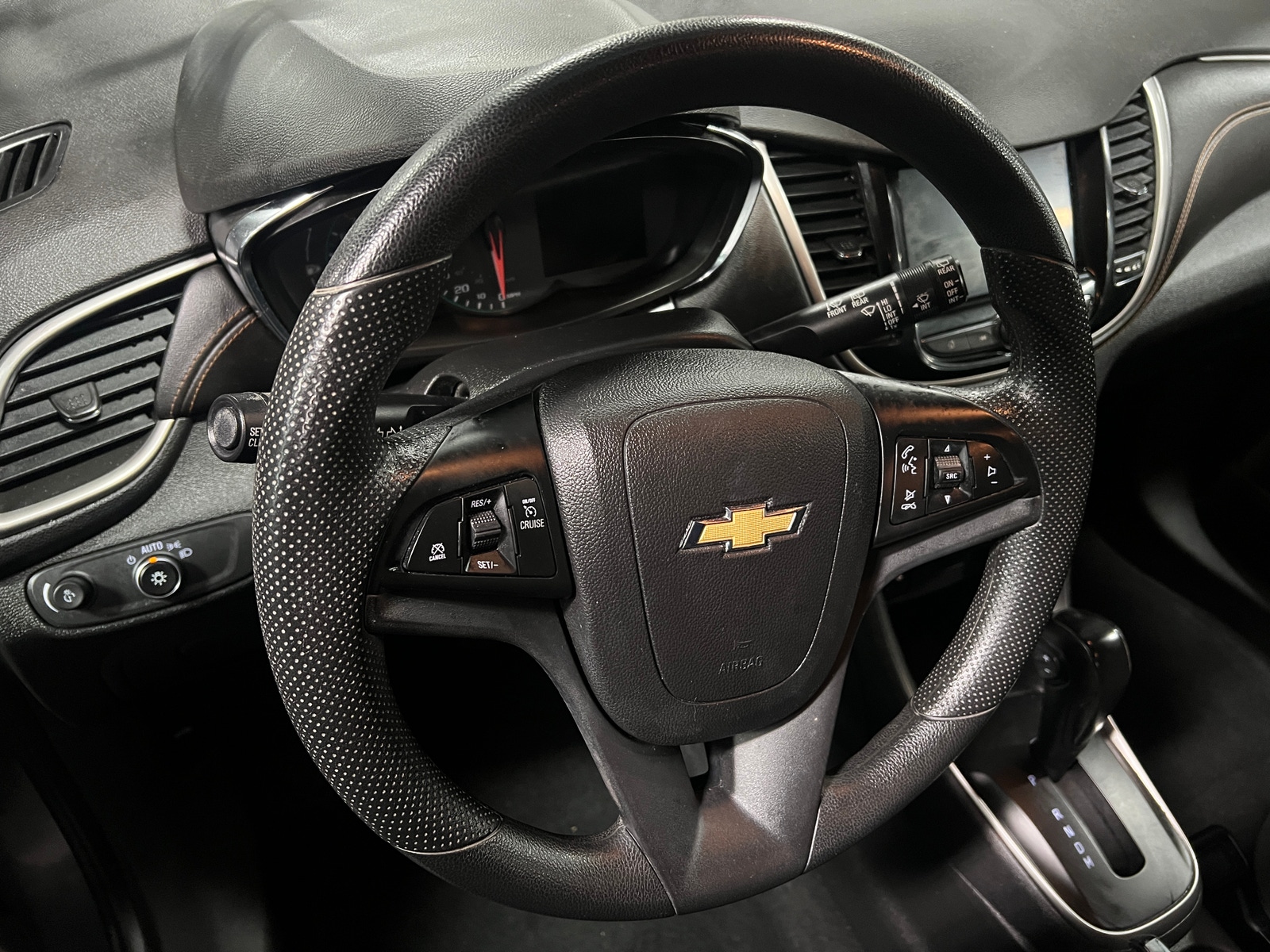 Thumbnail: 2020 Chevrolet Trax - 5