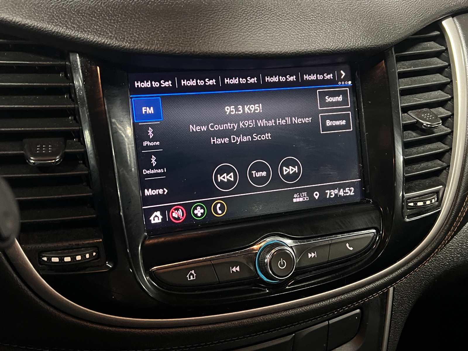 Thumbnail: 2020 Chevrolet Trax - 4