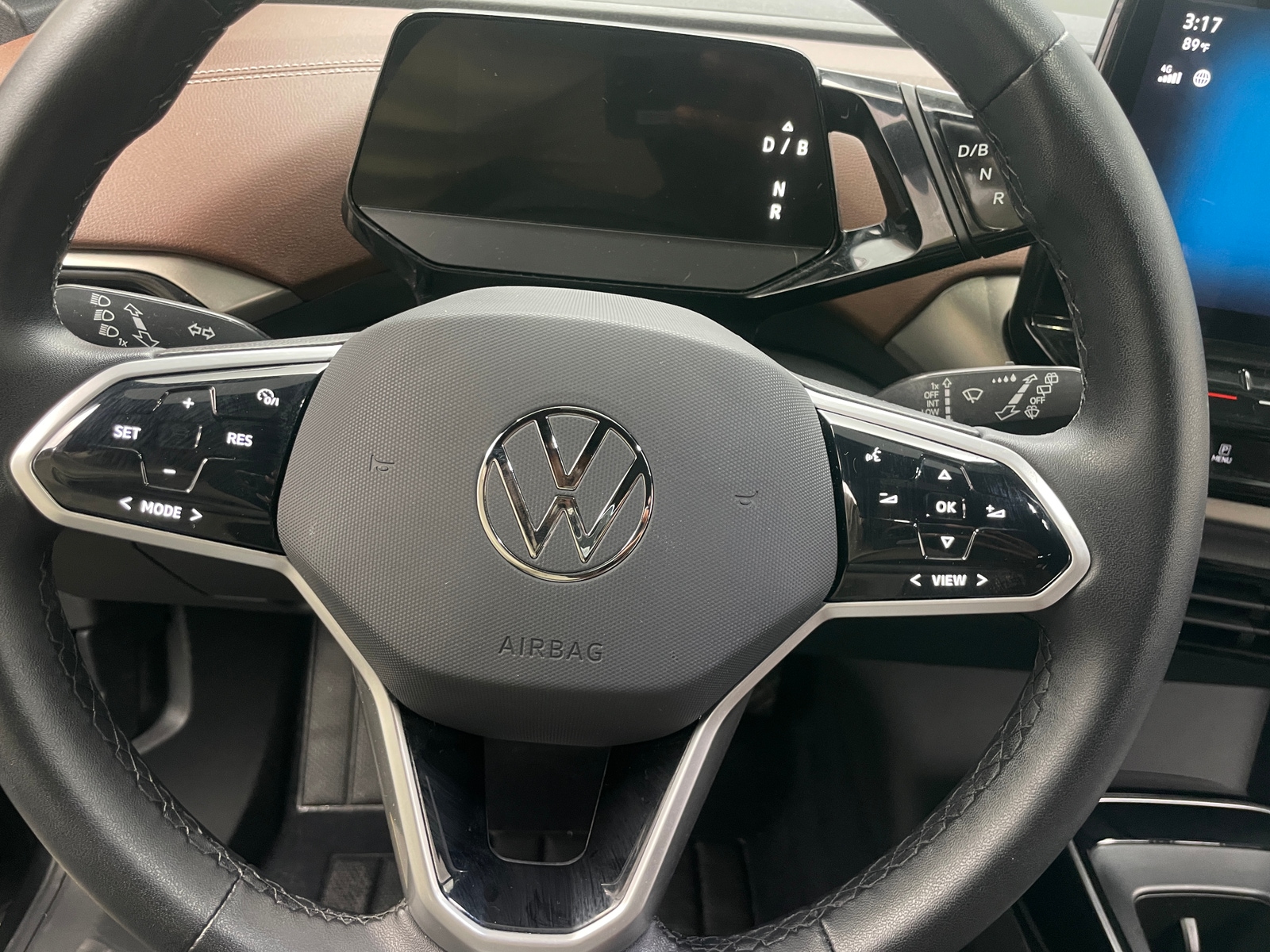Thumbnail: 2023 Volkswagen ID.4 - 5