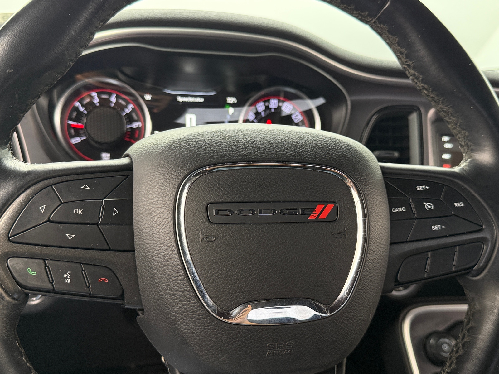 Thumbnail: 2019 Dodge Challenger - 4