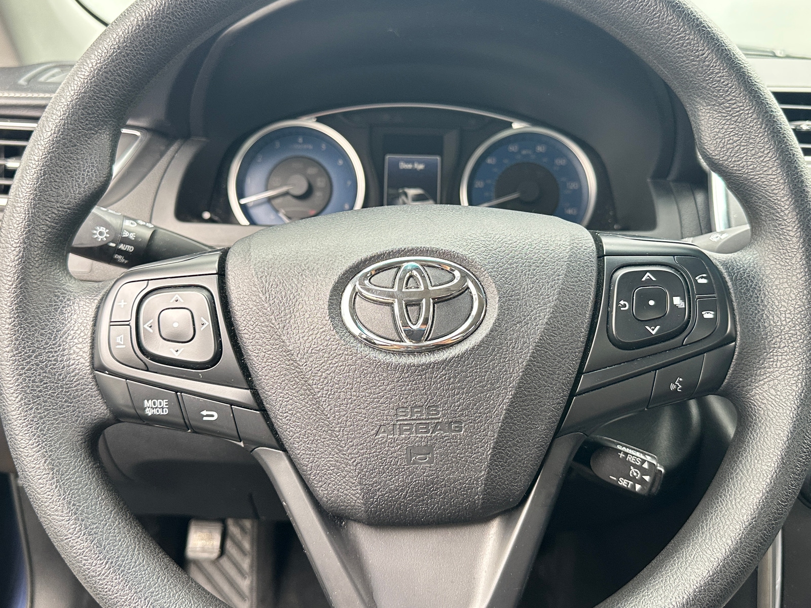 Thumbnail: 2017 Toyota Camry - 5