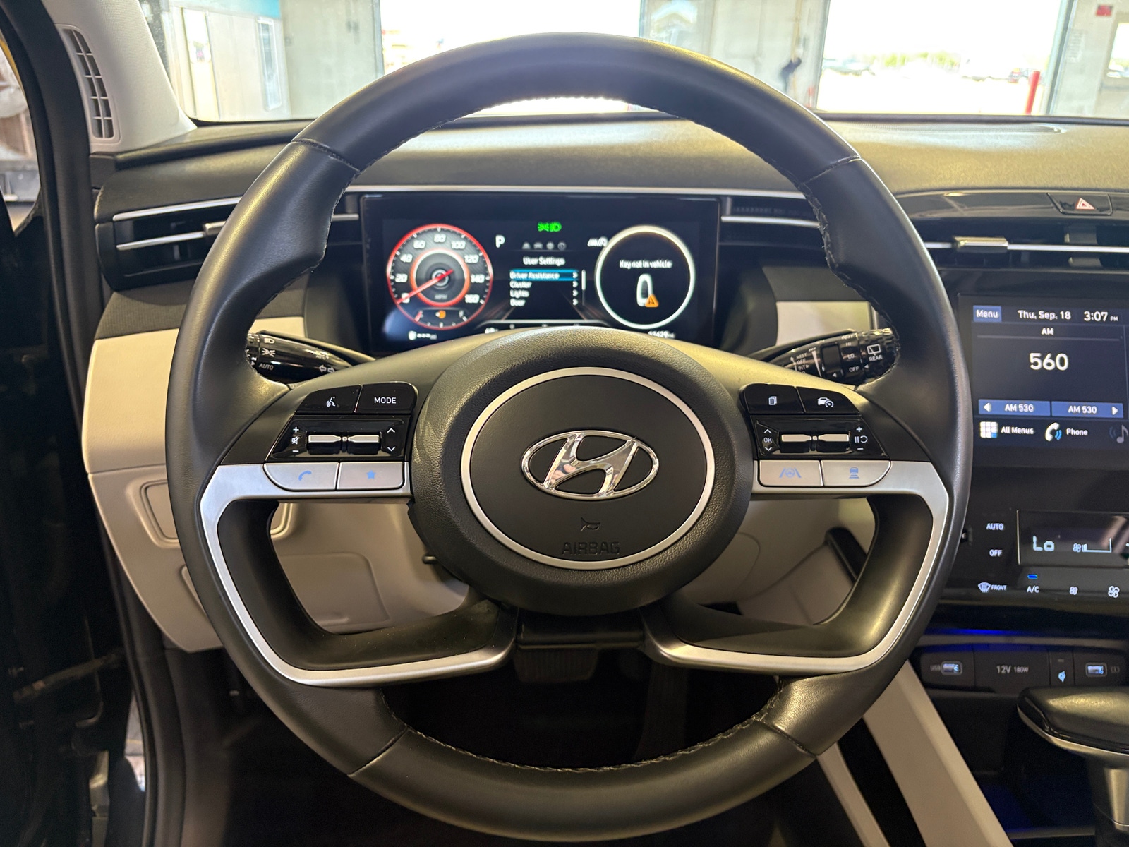 Thumbnail: 2022 Hyundai Tucson - 4