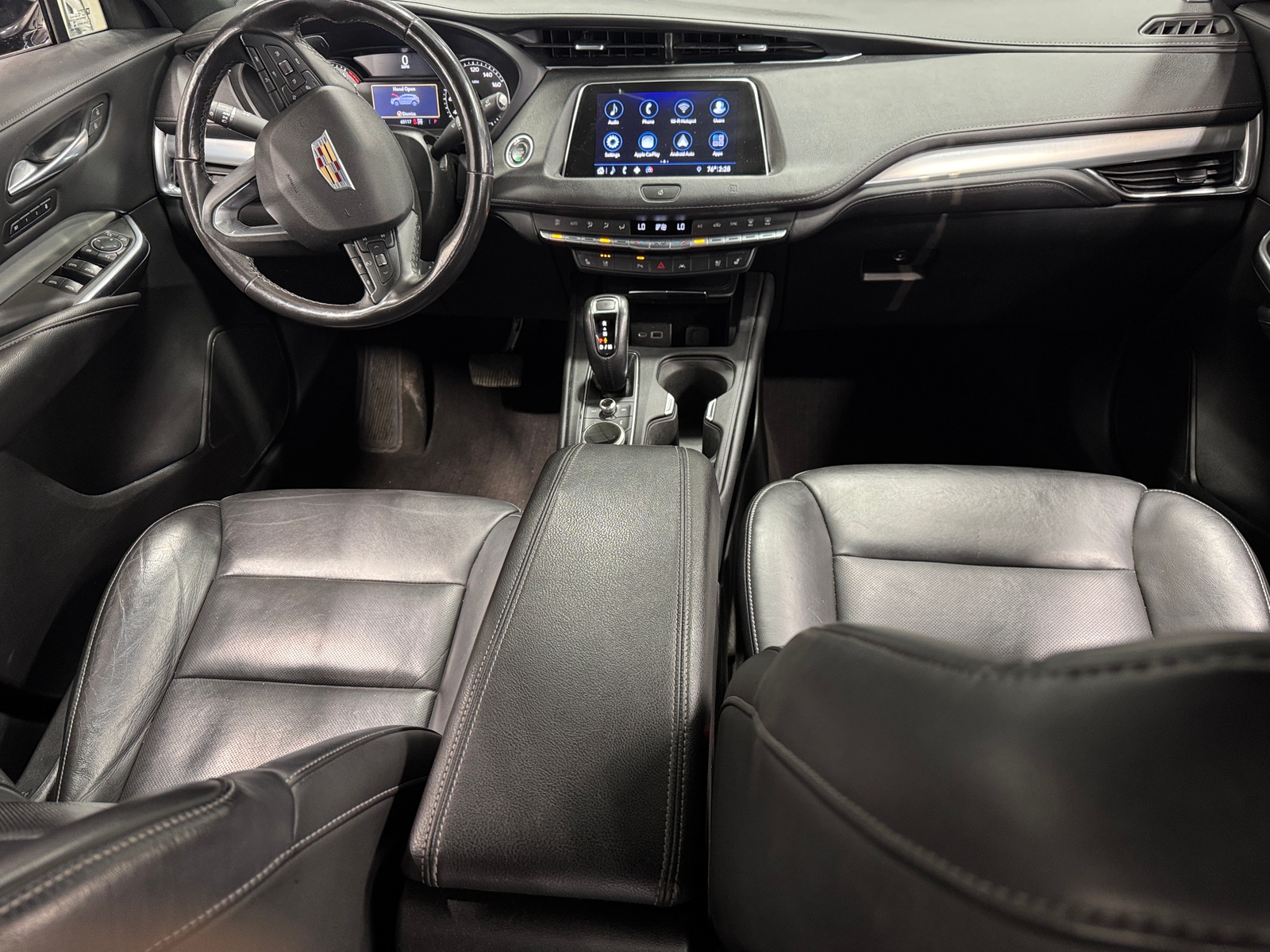 Thumbnail: 2019 Cadillac XT4 - 2