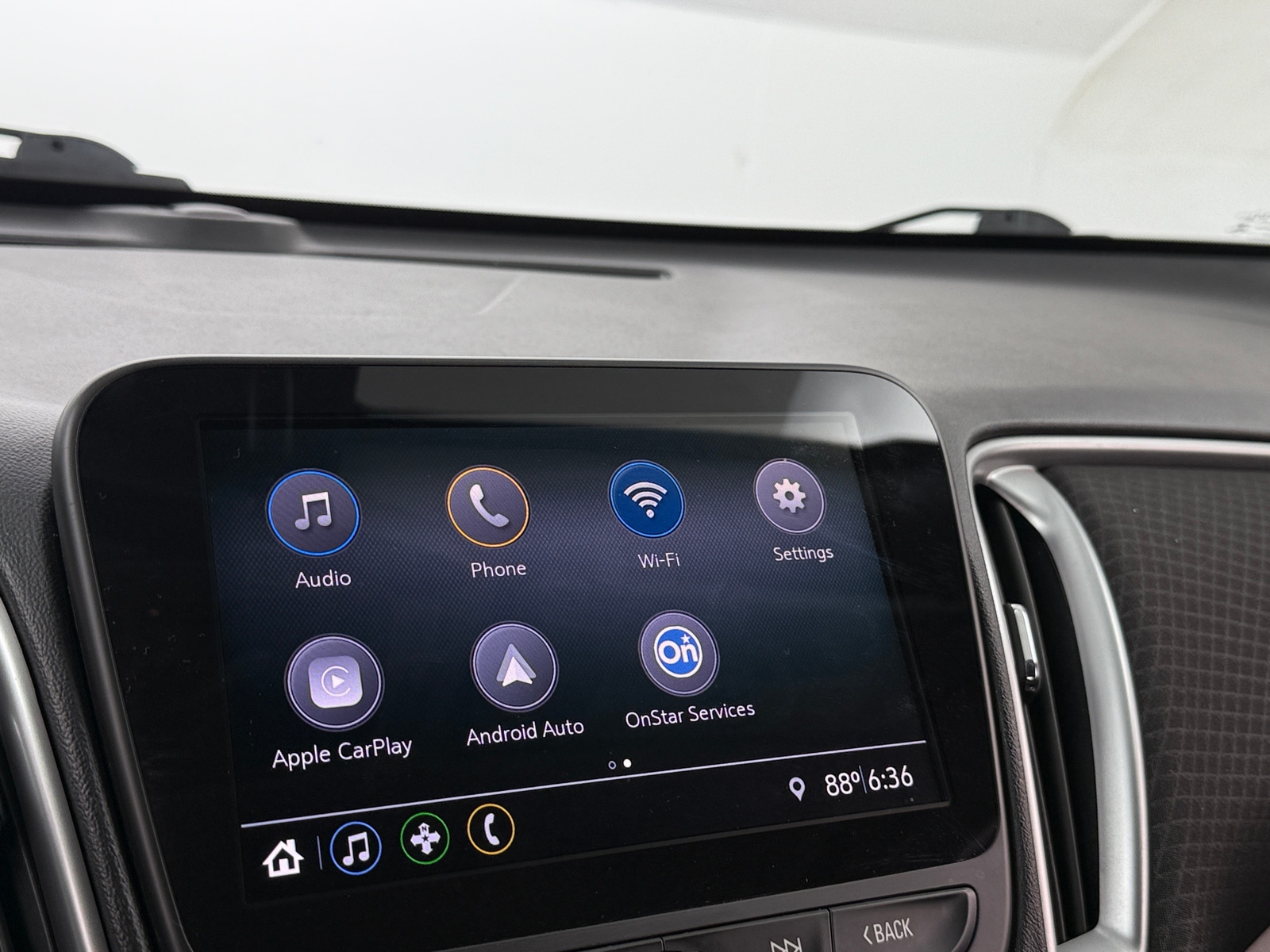 Thumbnail: 2019 Chevrolet Malibu - 4