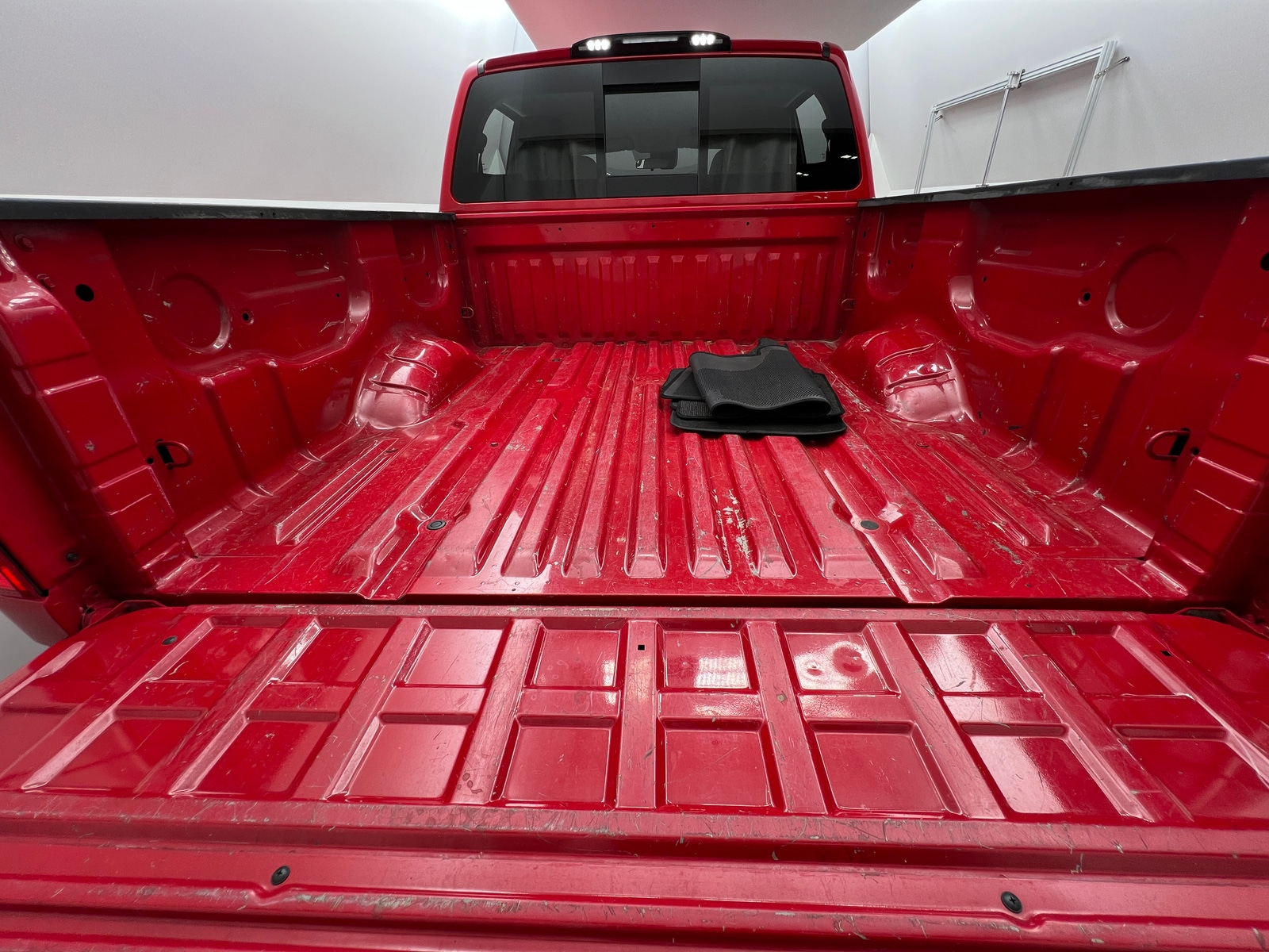 Thumbnail: 2021 Nissan Titan - 7