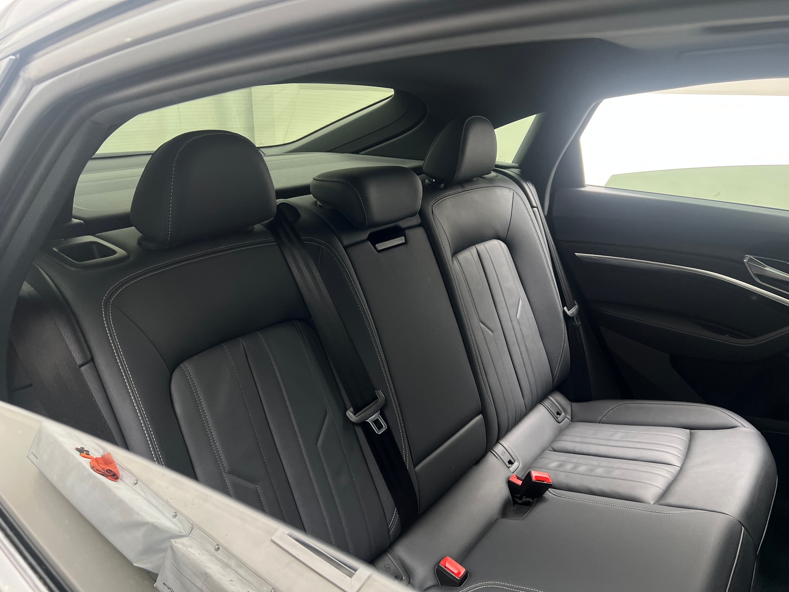 Thumbnail: 2024 Audi Q8 e-tron - 5