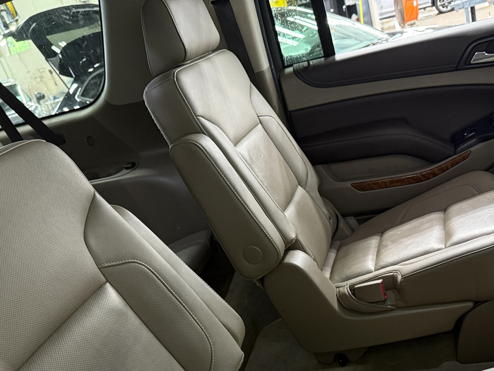 Thumbnail: 2018 Chevrolet Suburban - 5