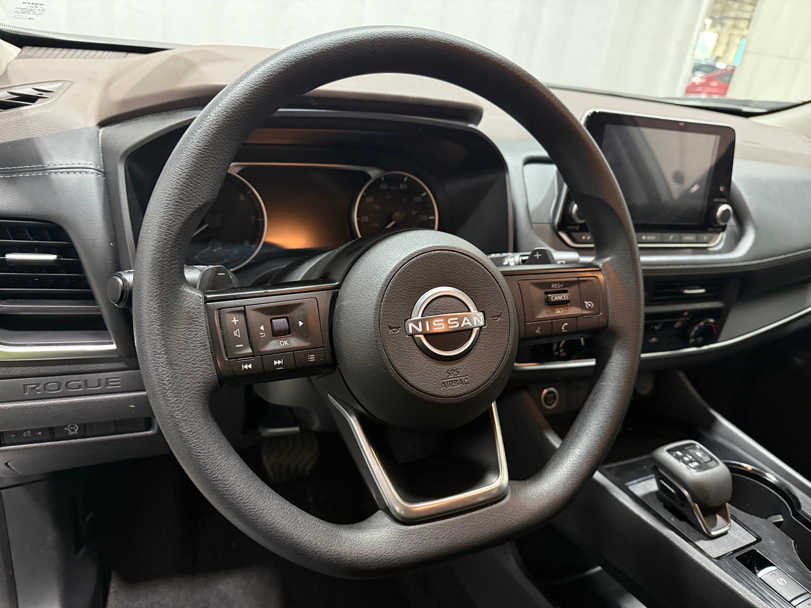 Thumbnail: 2023 Nissan Rogue - 5