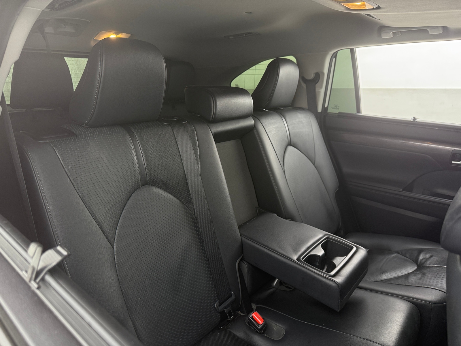 Thumbnail: 2020 Toyota Highlander - 5