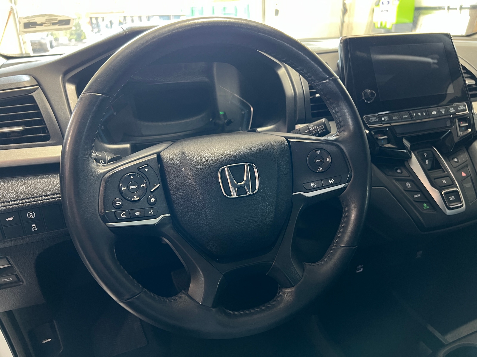 Thumbnail: 2022 Honda Odyssey - 4
