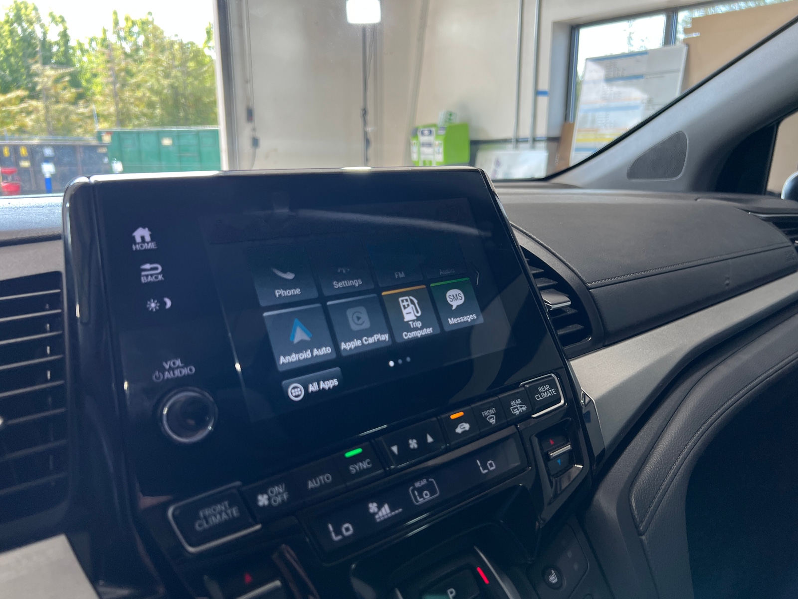 Thumbnail: 2022 Honda Odyssey - 3