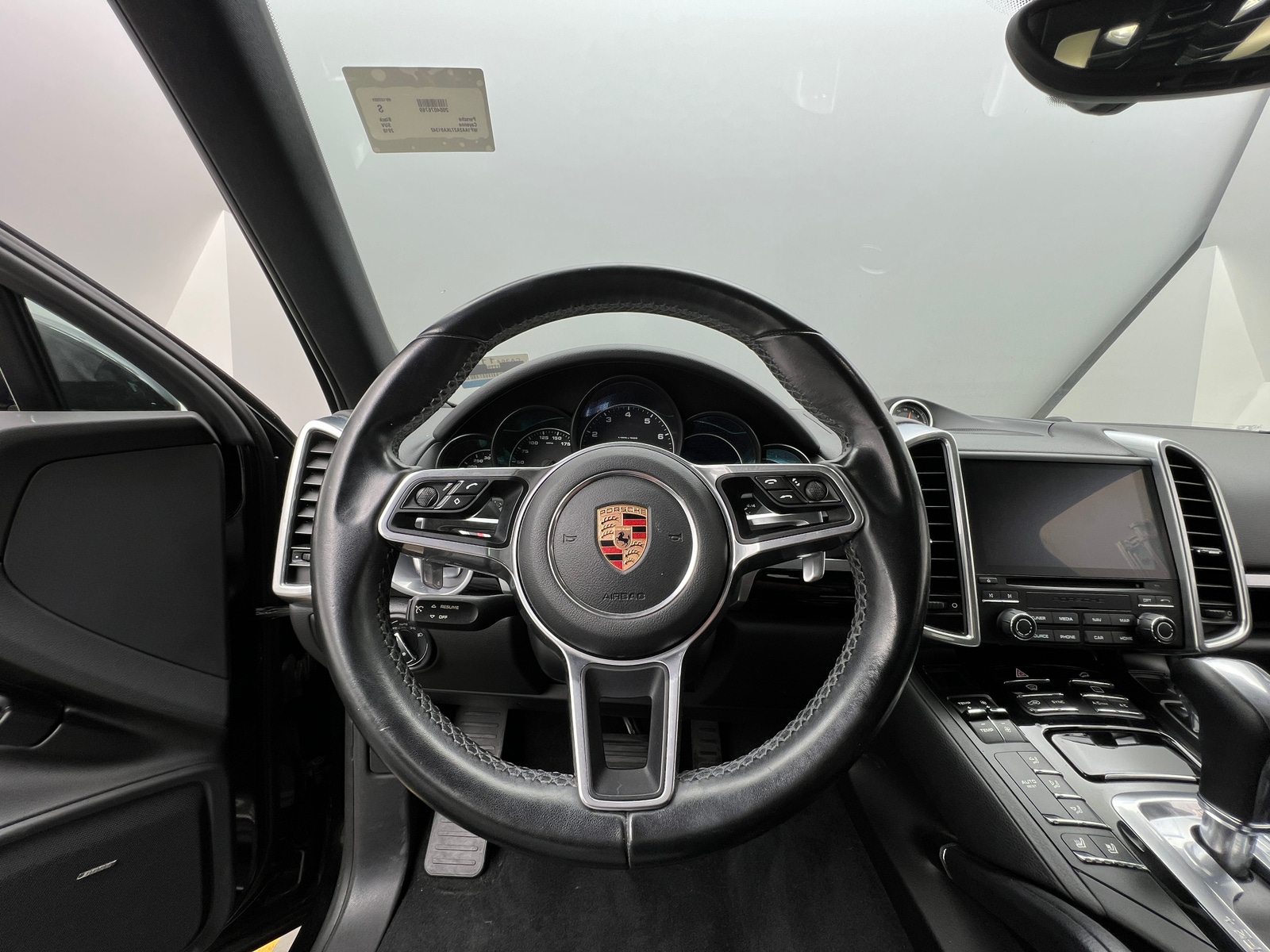 Thumbnail: 2018 Porsche Cayenne - 4