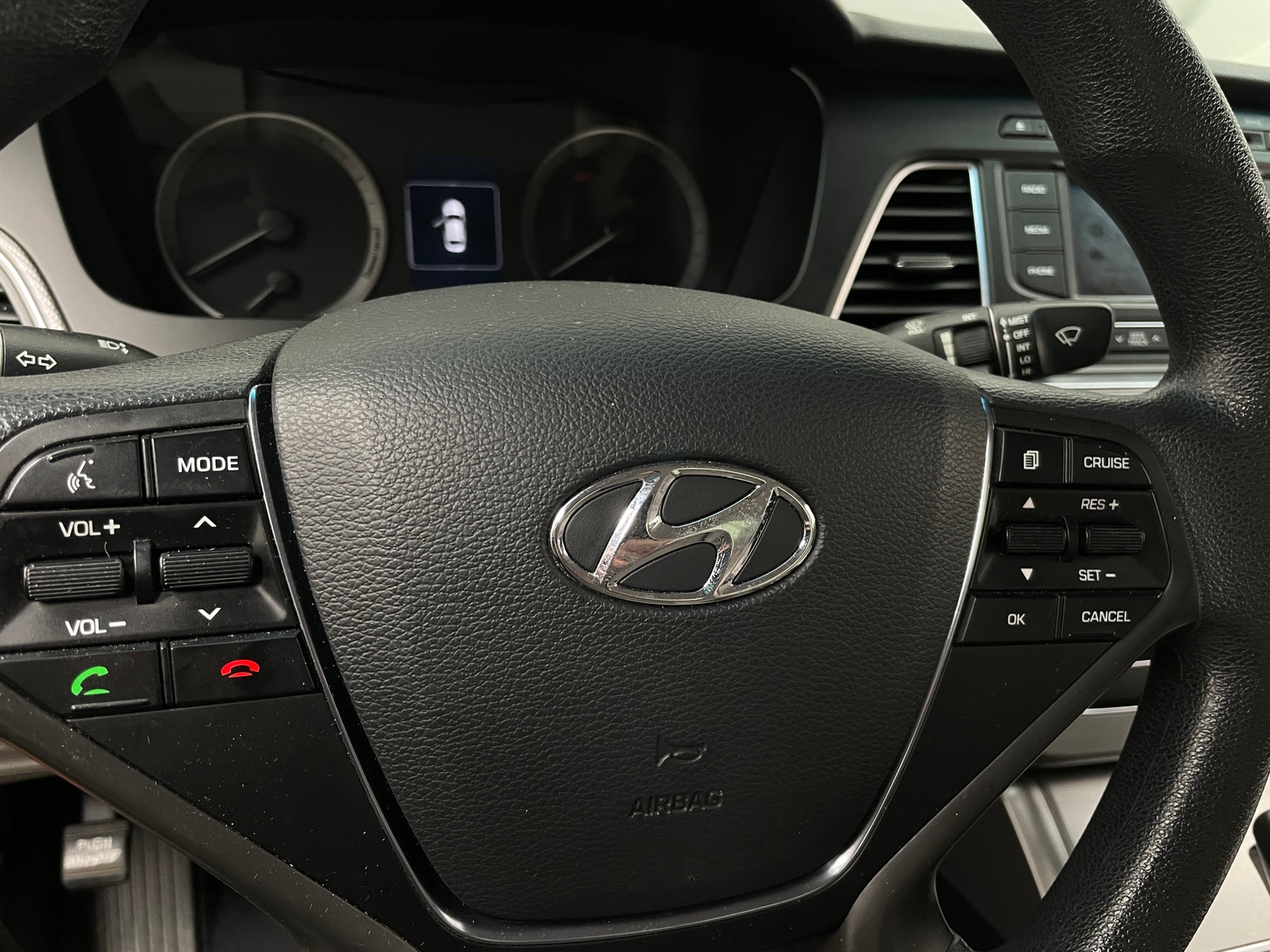 Thumbnail: 2015 Hyundai Sonata - 5