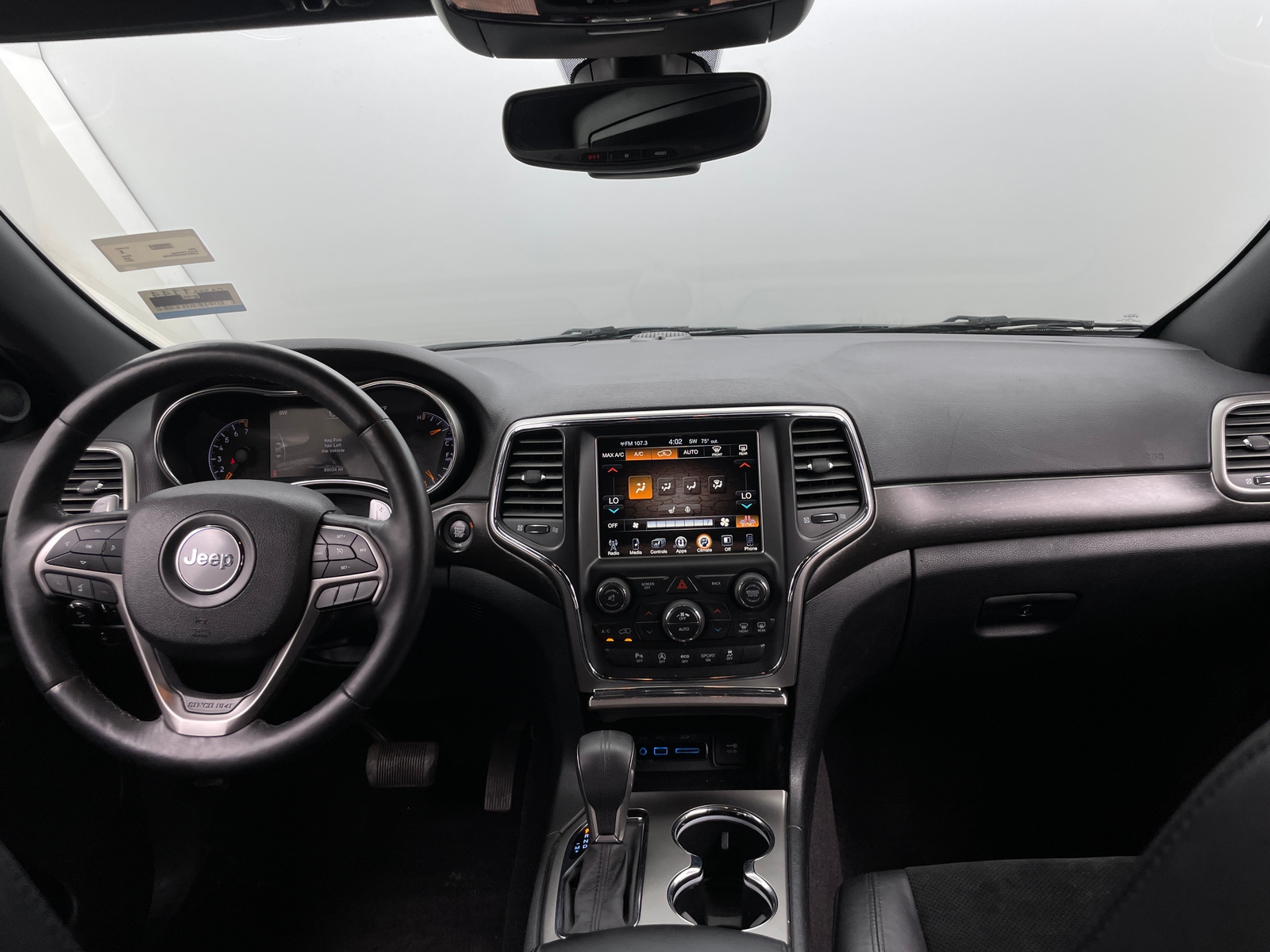 Thumbnail: 2017 Jeep Grand Cherokee - 2