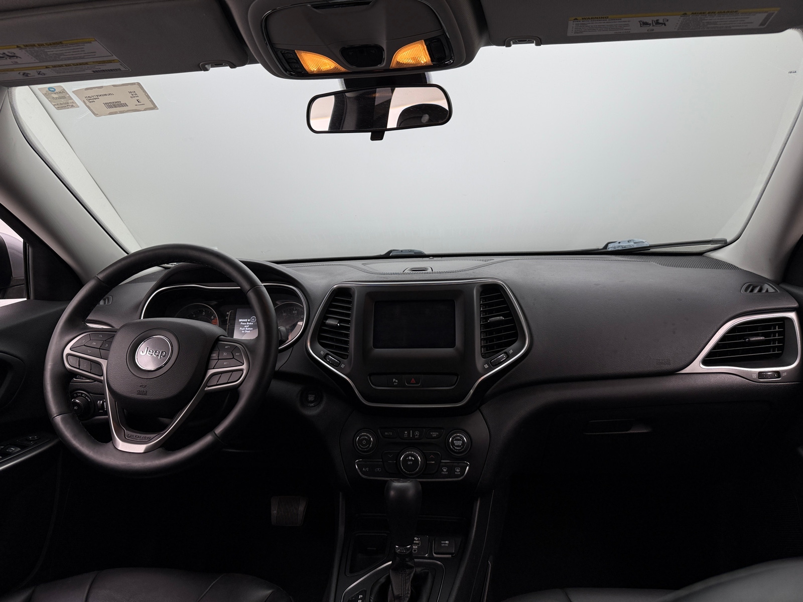 Thumbnail: 2019 Jeep Cherokee - 3