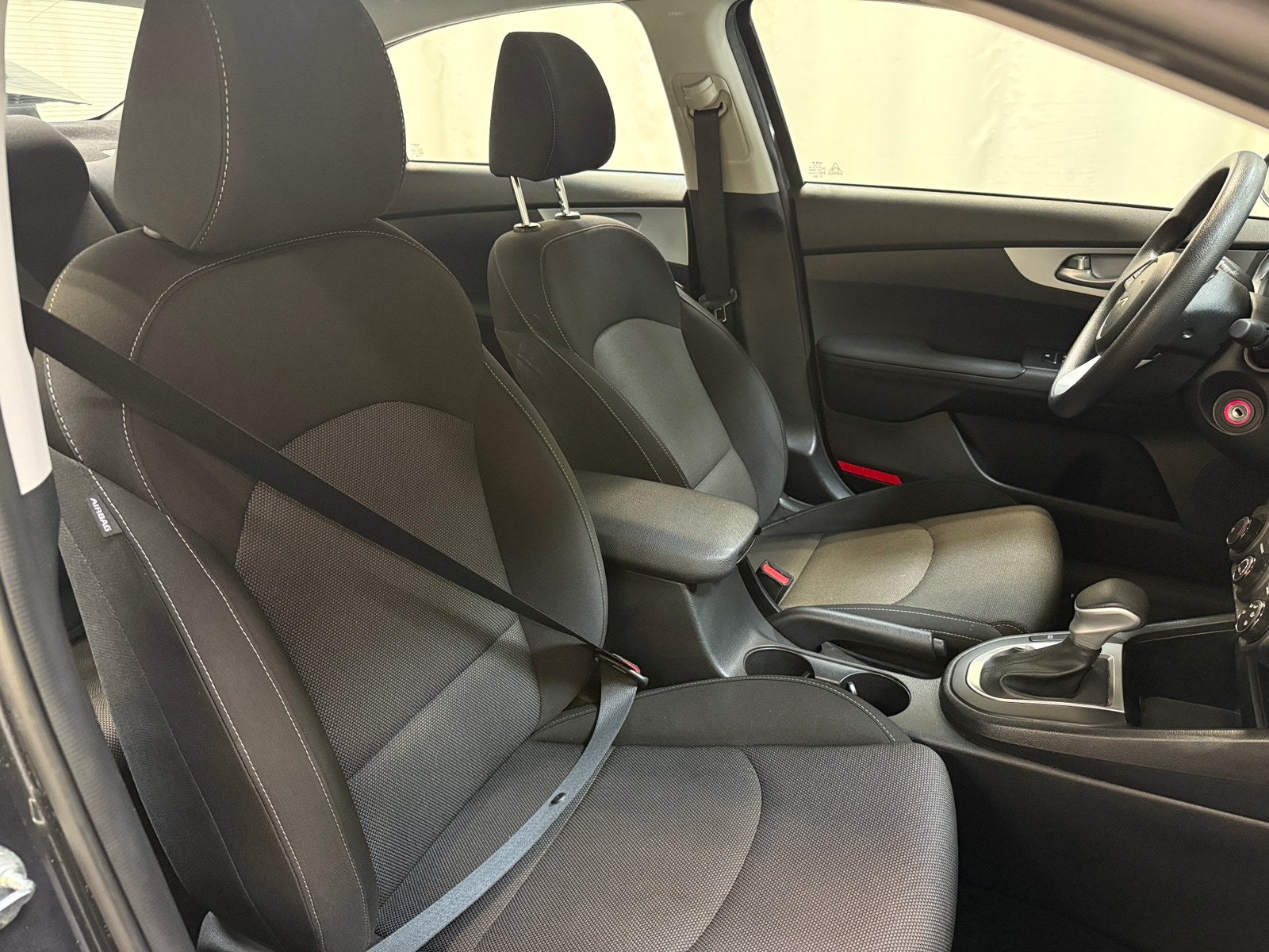 Thumbnail: 2023 Kia Forte - 2