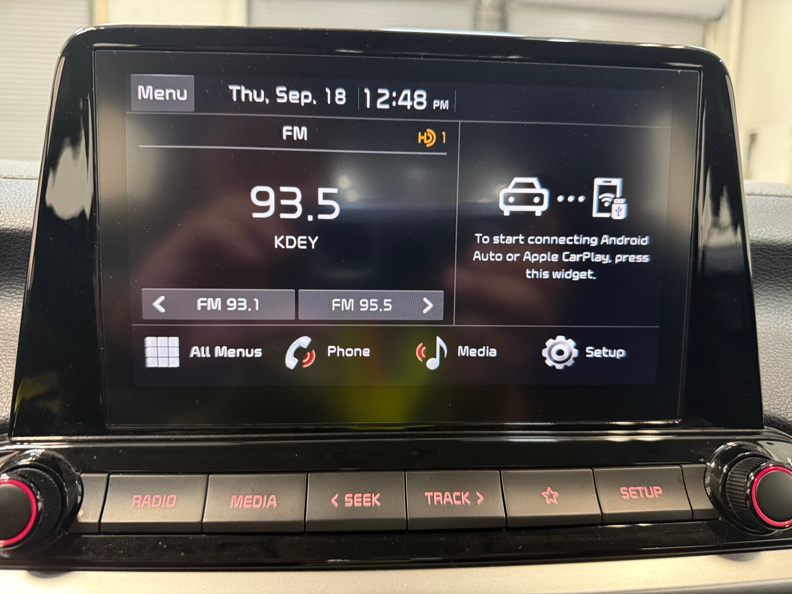 Thumbnail: 2023 Kia Forte - 4