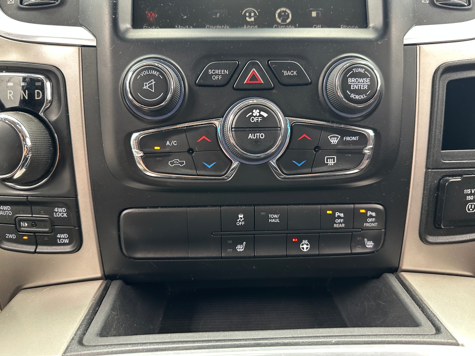 Thumbnail: 2017 RAM 1500 - 4