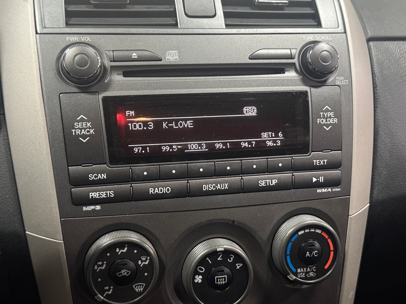 Thumbnail: 2011 Toyota Corolla - 4