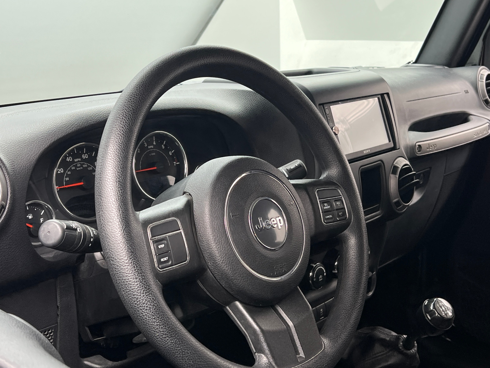 Thumbnail: 2016 Jeep Wrangler - 5