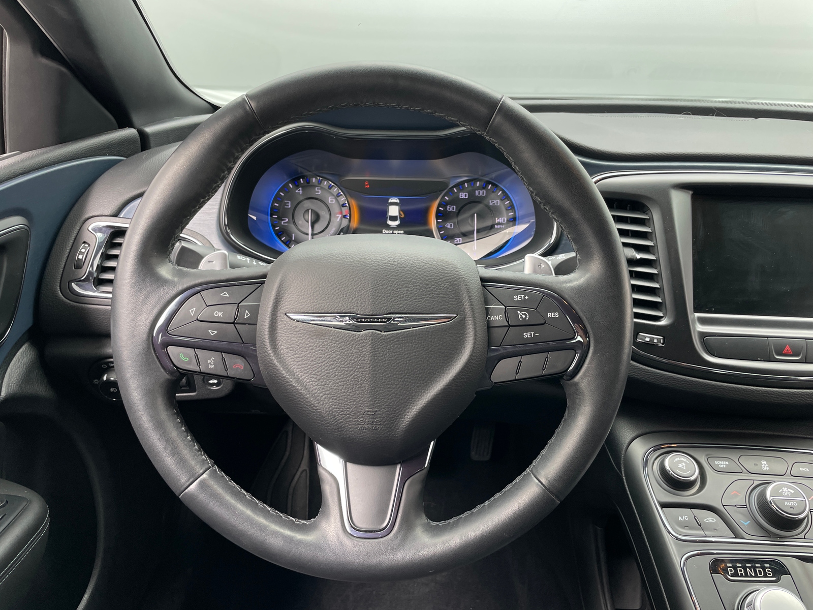 Thumbnail: 2016 Chrysler 200 - 4