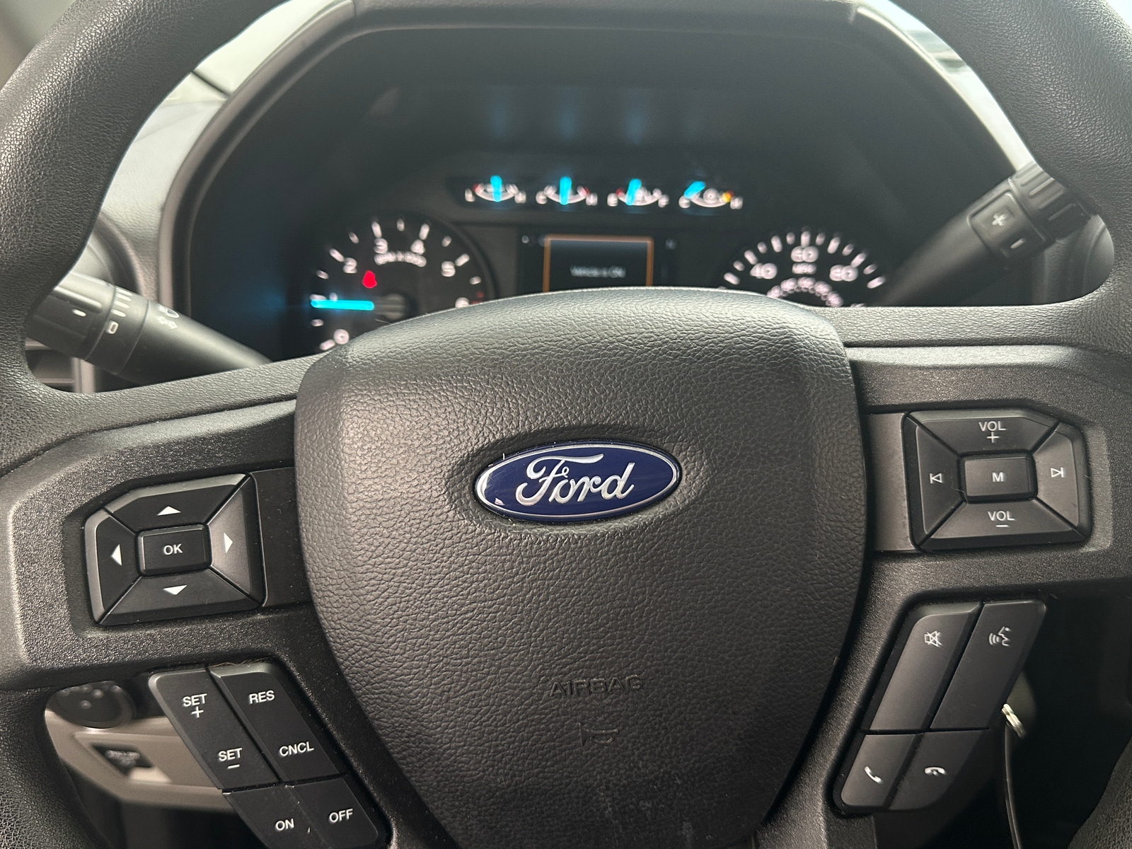 Thumbnail: 2020 Ford Econoline - 5
