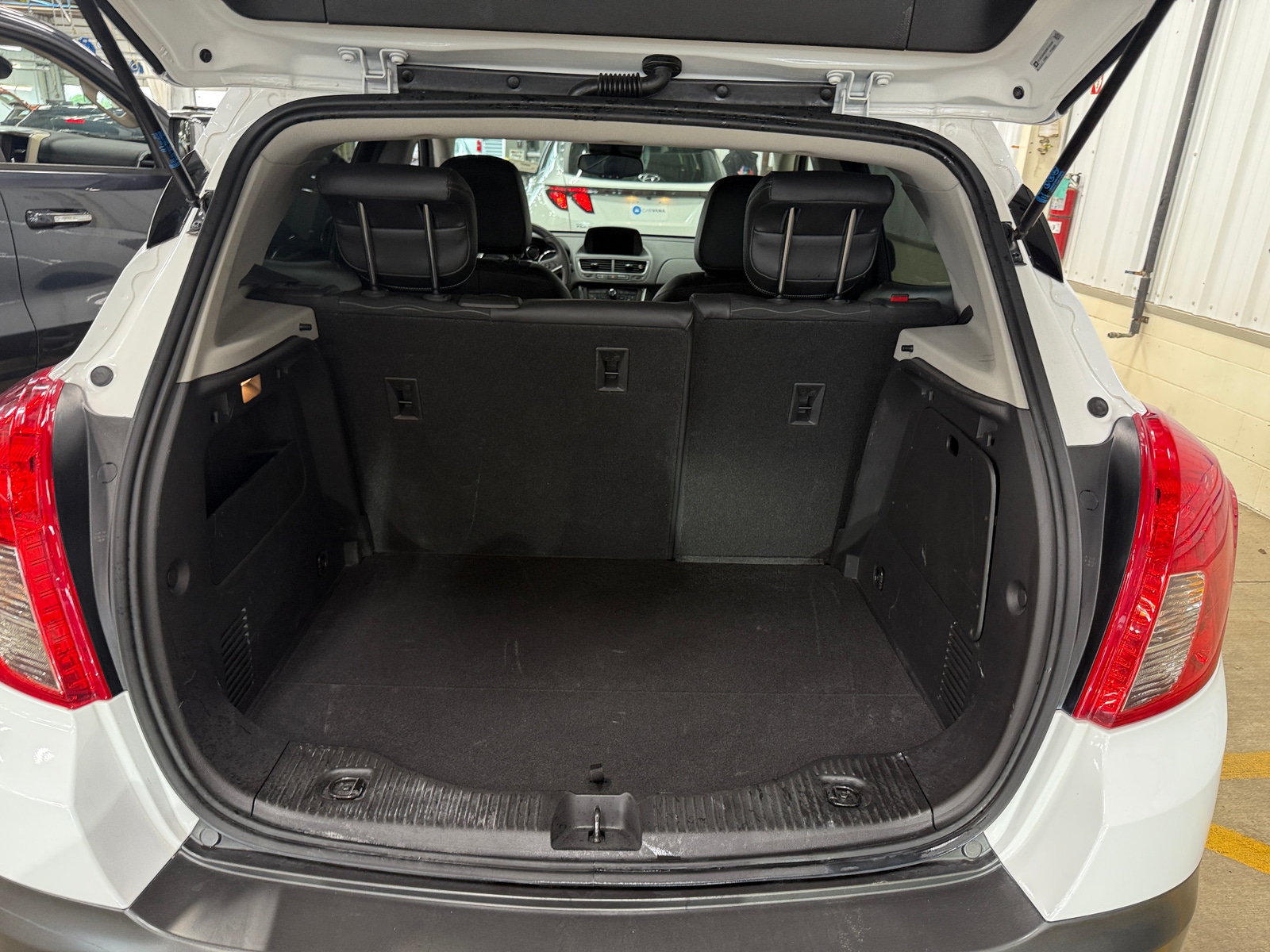 Thumbnail: 2016 Buick Encore - 7