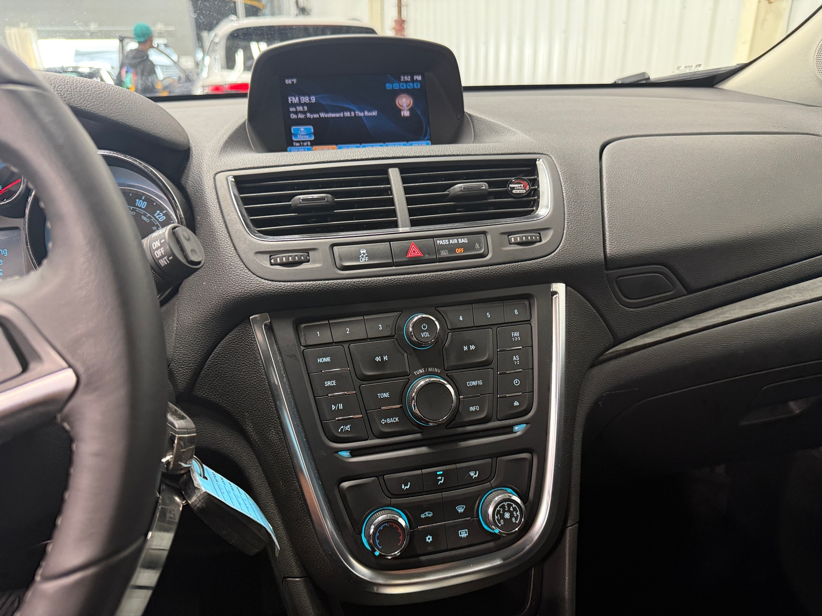Thumbnail: 2016 Buick Encore - 4
