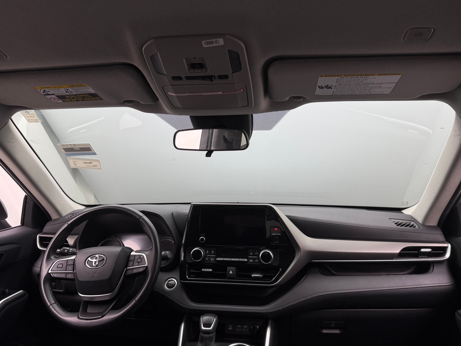 Thumbnail: 2024 Toyota Highlander - 3