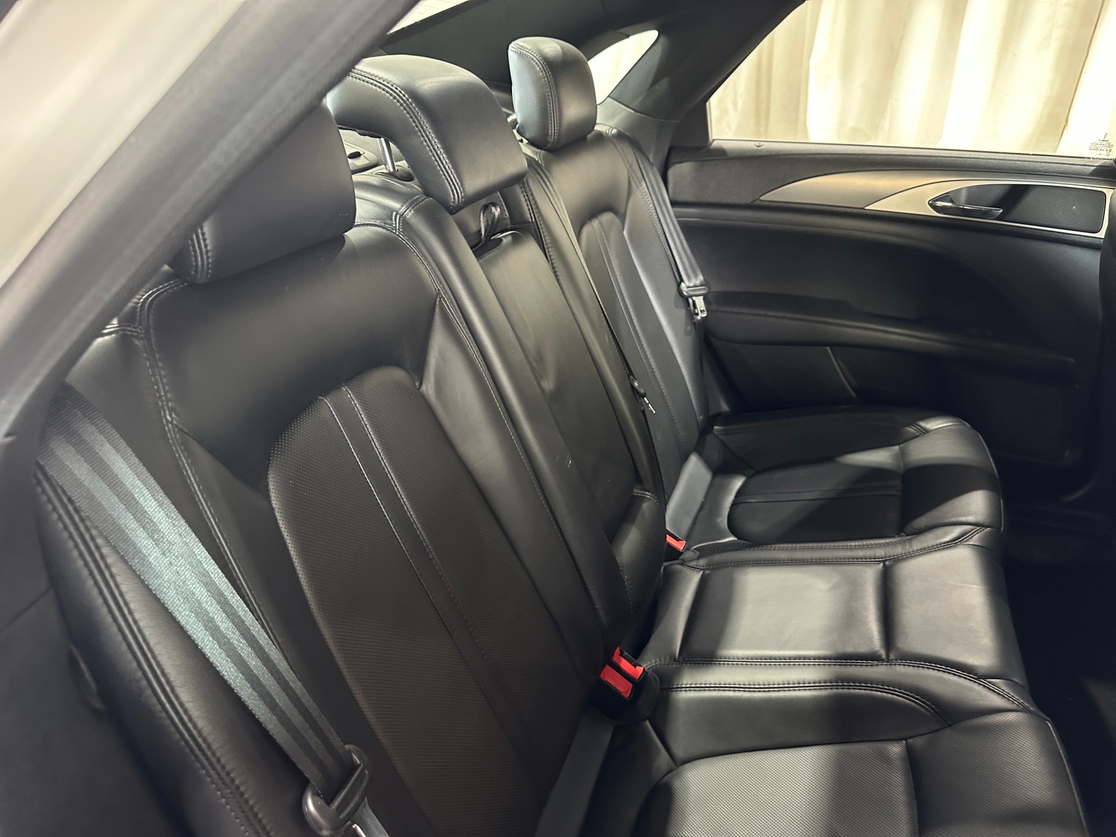 Thumbnail: 2017 Lincoln MKZ - 5