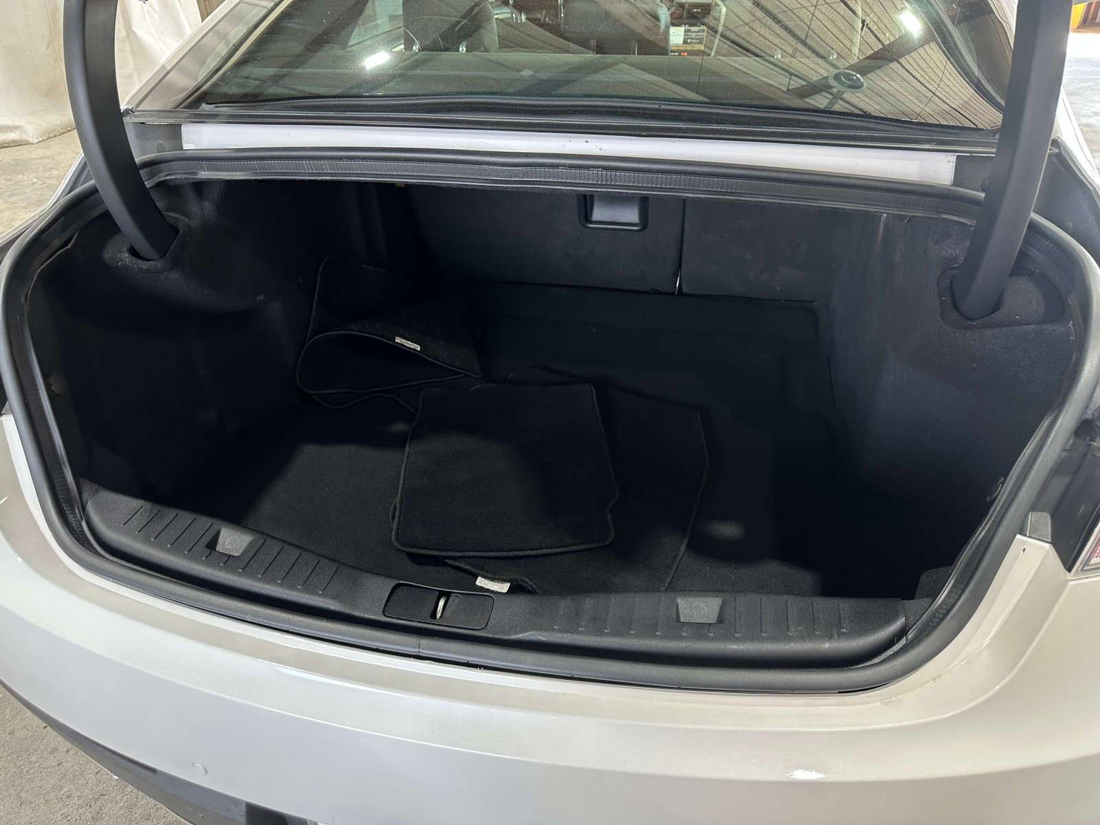 Thumbnail: 2017 Lincoln MKZ - 6